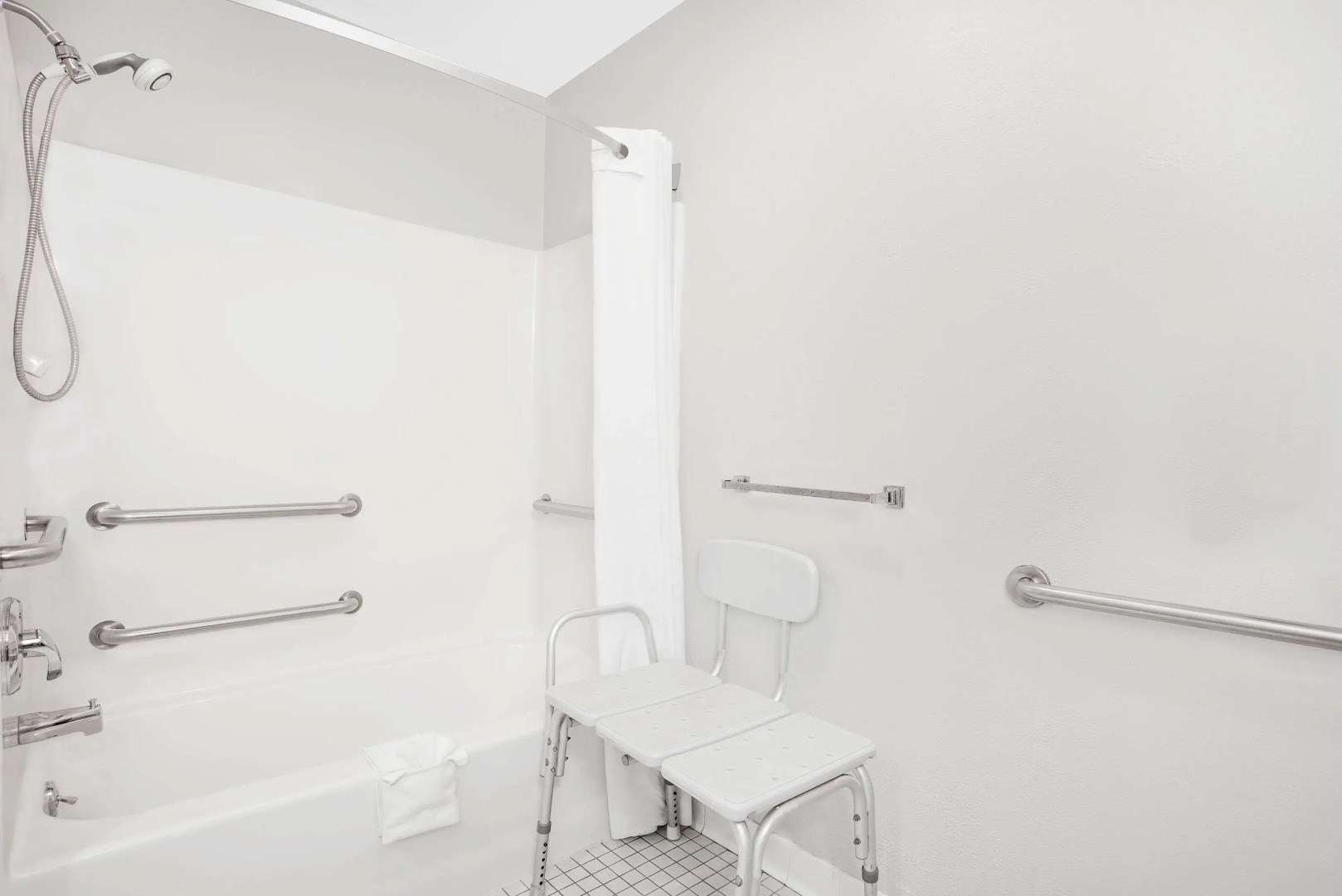 Super 8 by Wyndham Canandaigua