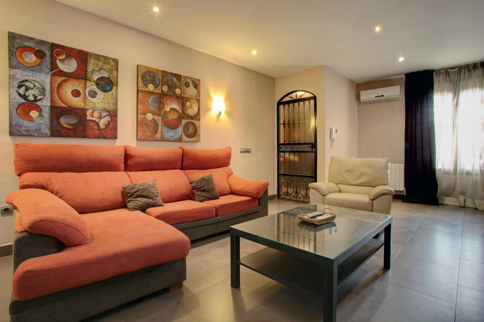 Holiday House Tenorio