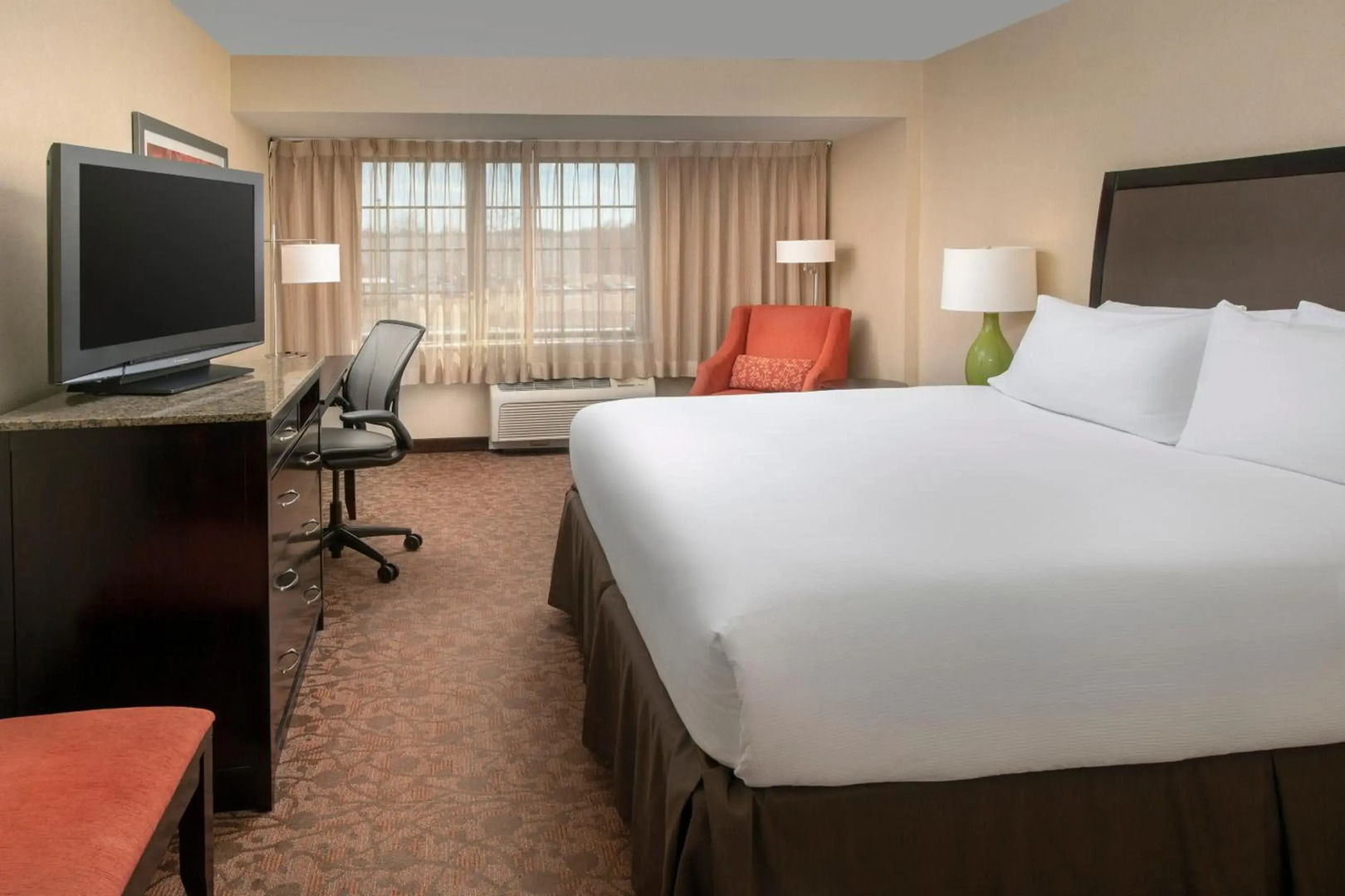 DoubleTree by Hilton Sterling - Dulles Airport