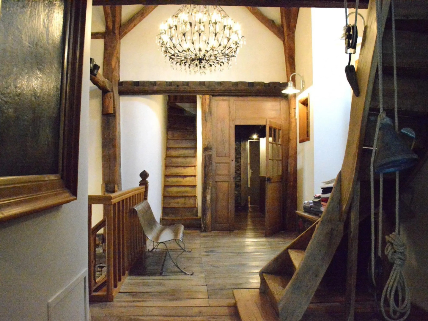 Charming Holiday Home In Bièvre With Sauna