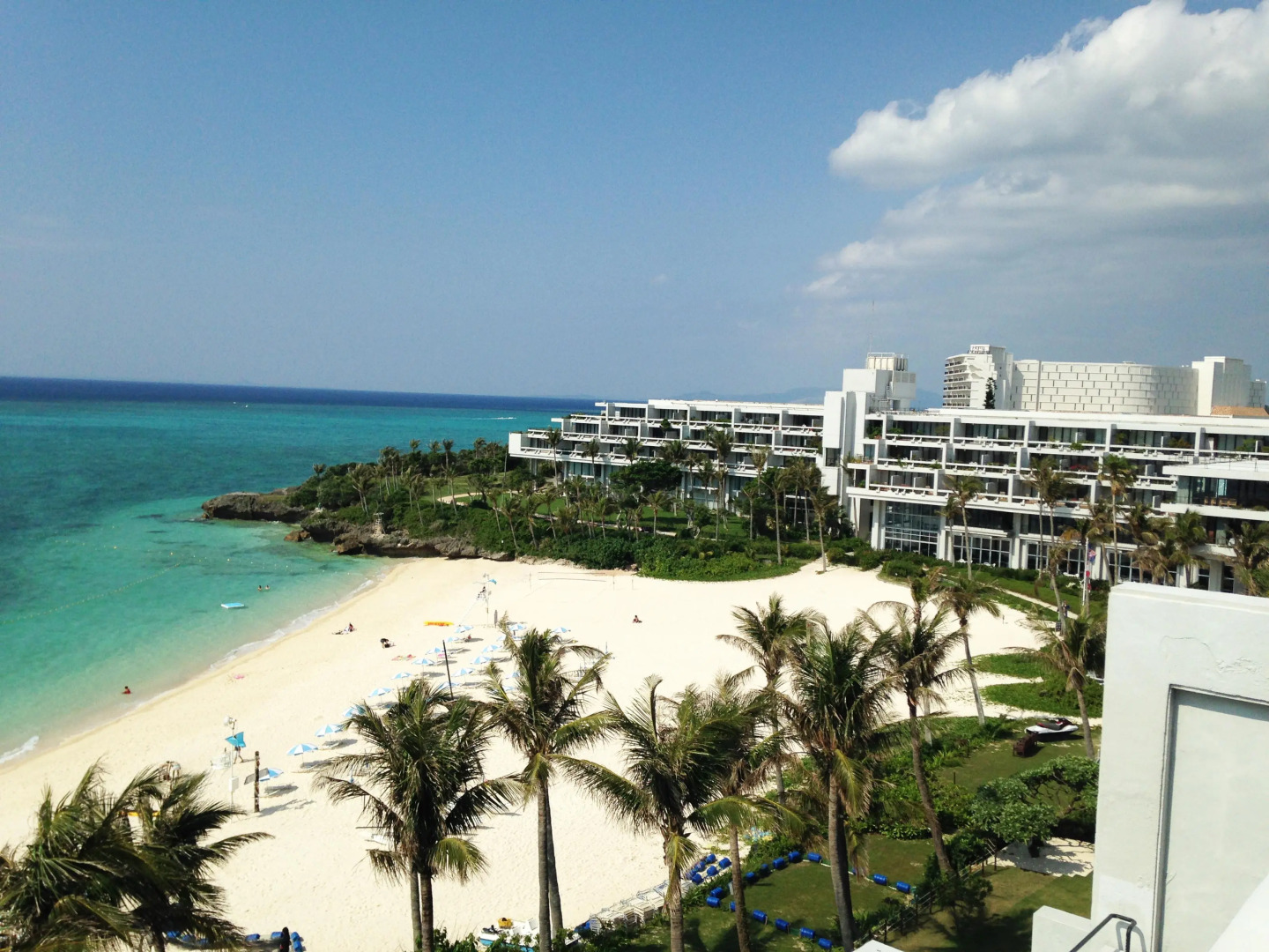 The Moon Beach Museum Resort