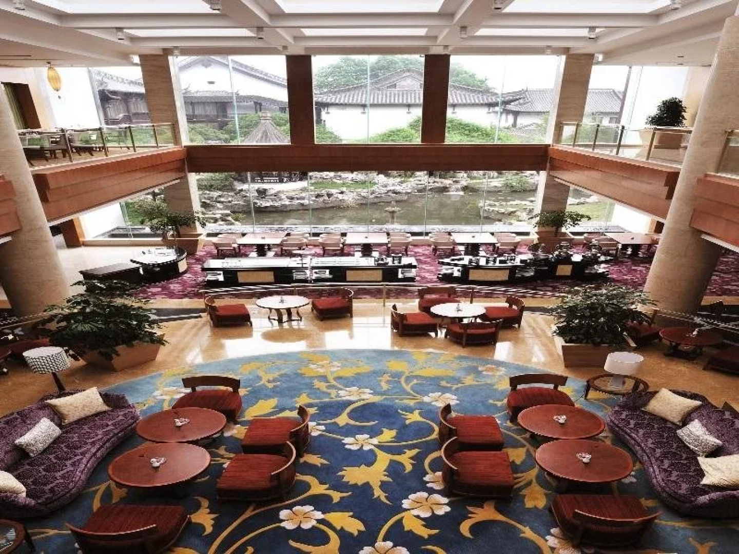Hentique Huijin Resort Hotel