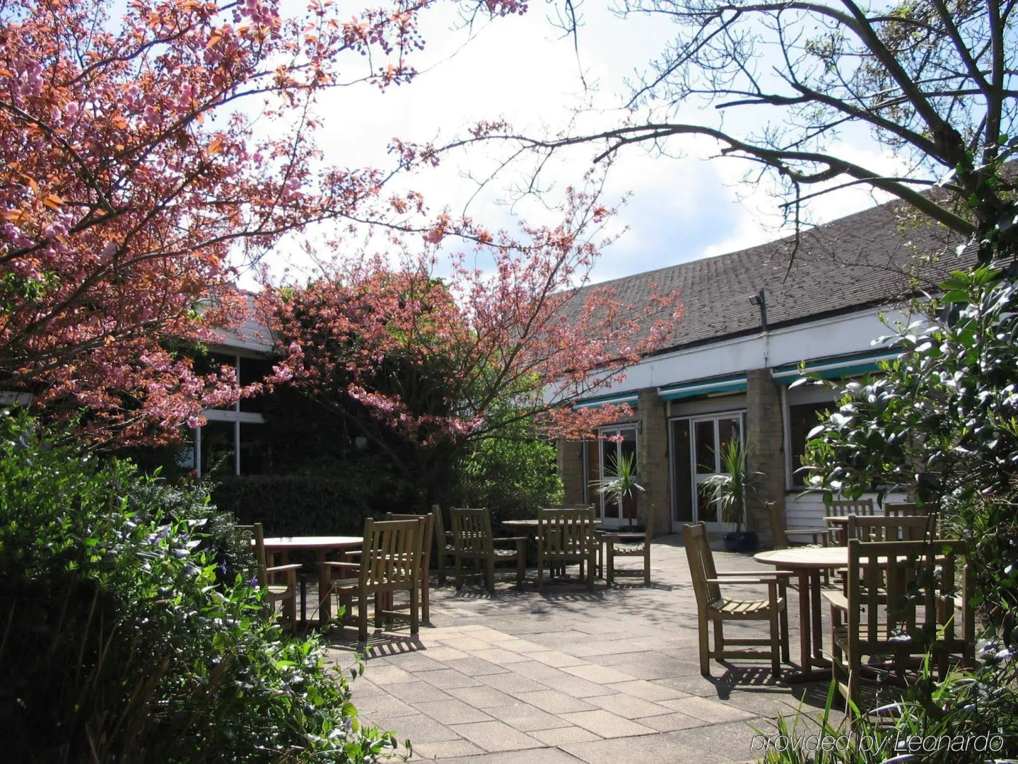 Holiday Inn Swindon by IHG