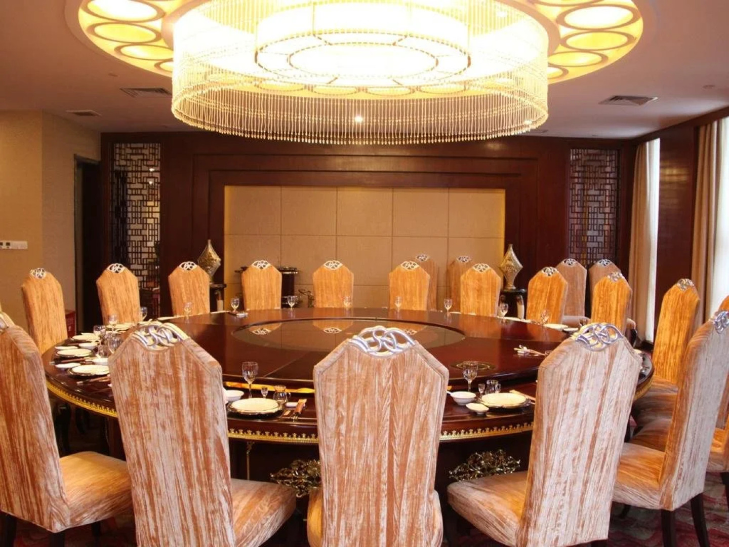 Xianning Hot Spring Valley Resort