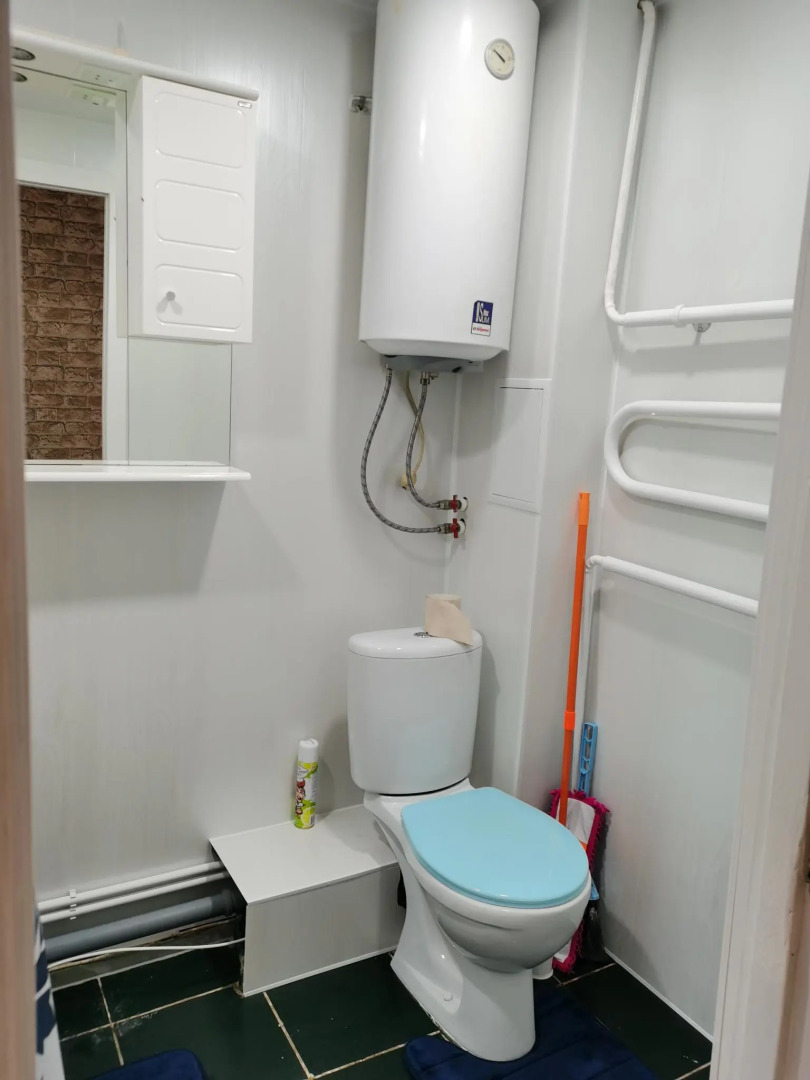 Сутки как дома на Сафьяновых, 1