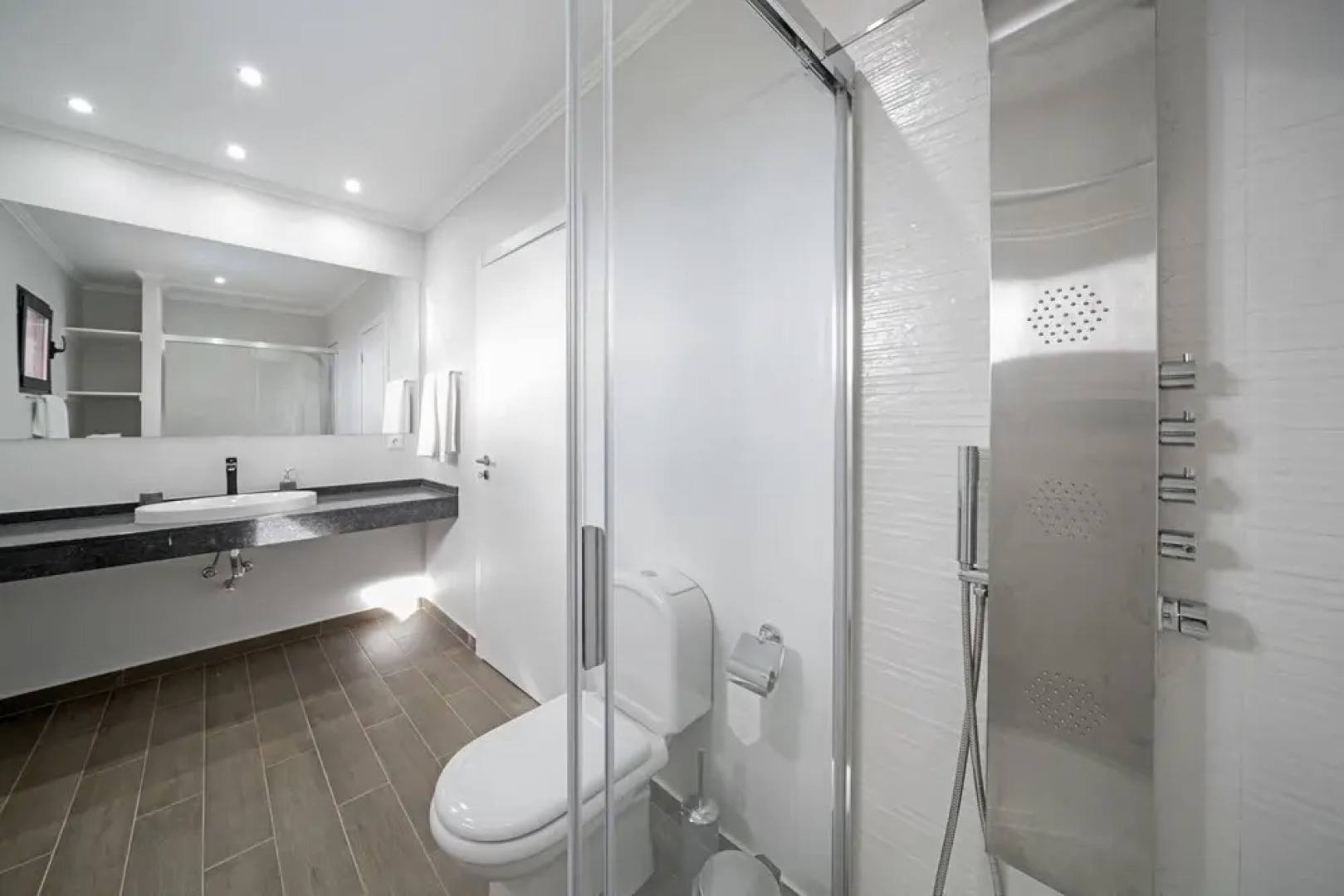 Felicidade Rocha I, for Families, With a Pool