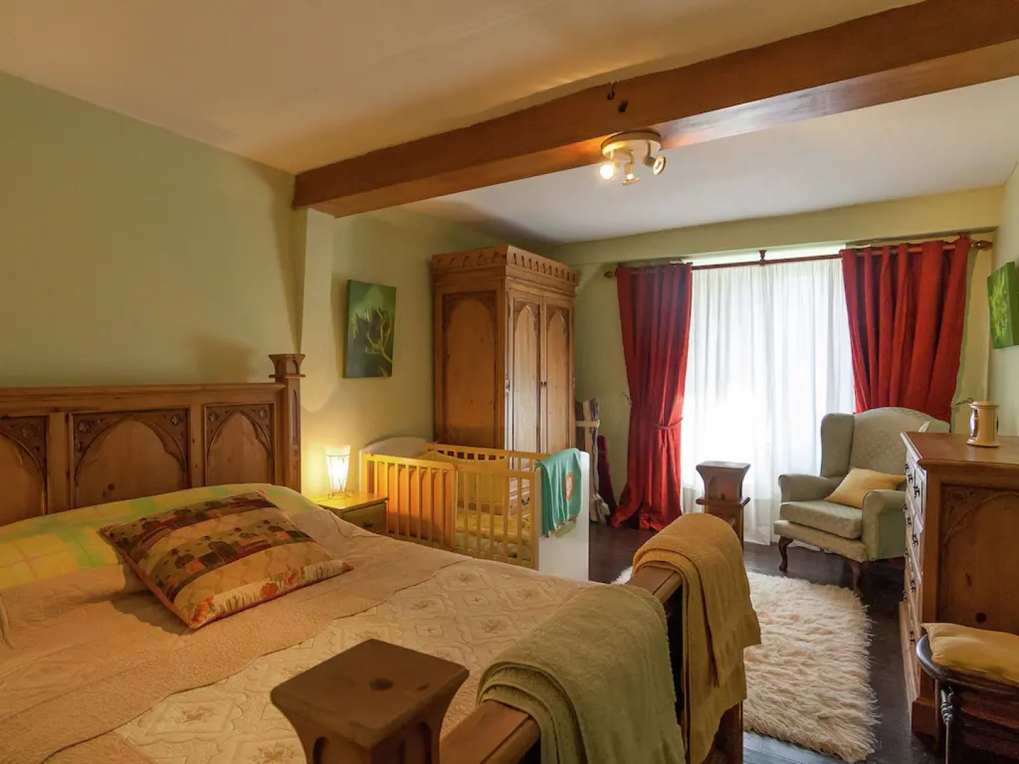 Elegant Holiday Home in Coubjours with Private Garden