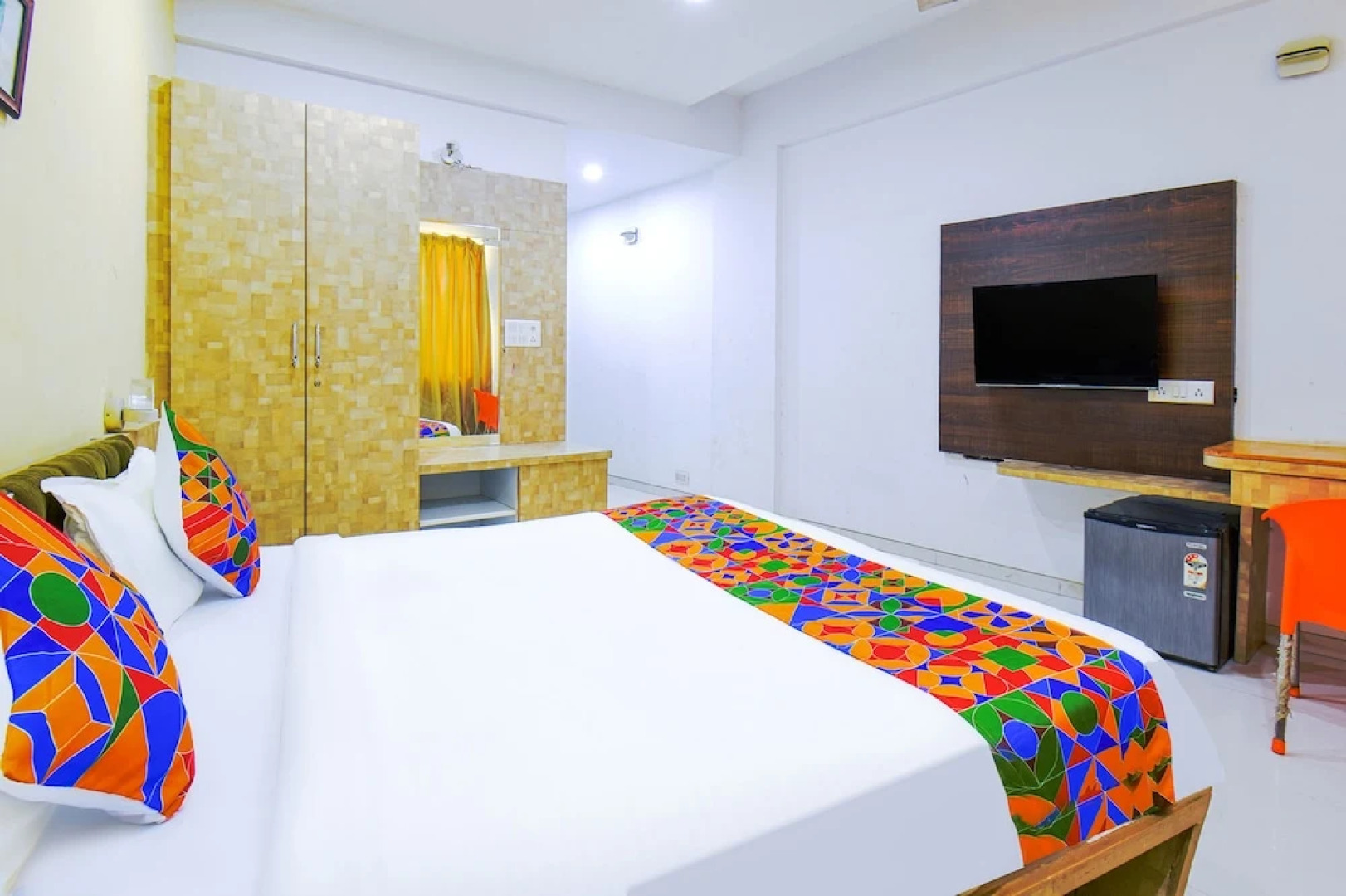 Fabhotel Saiba Residency