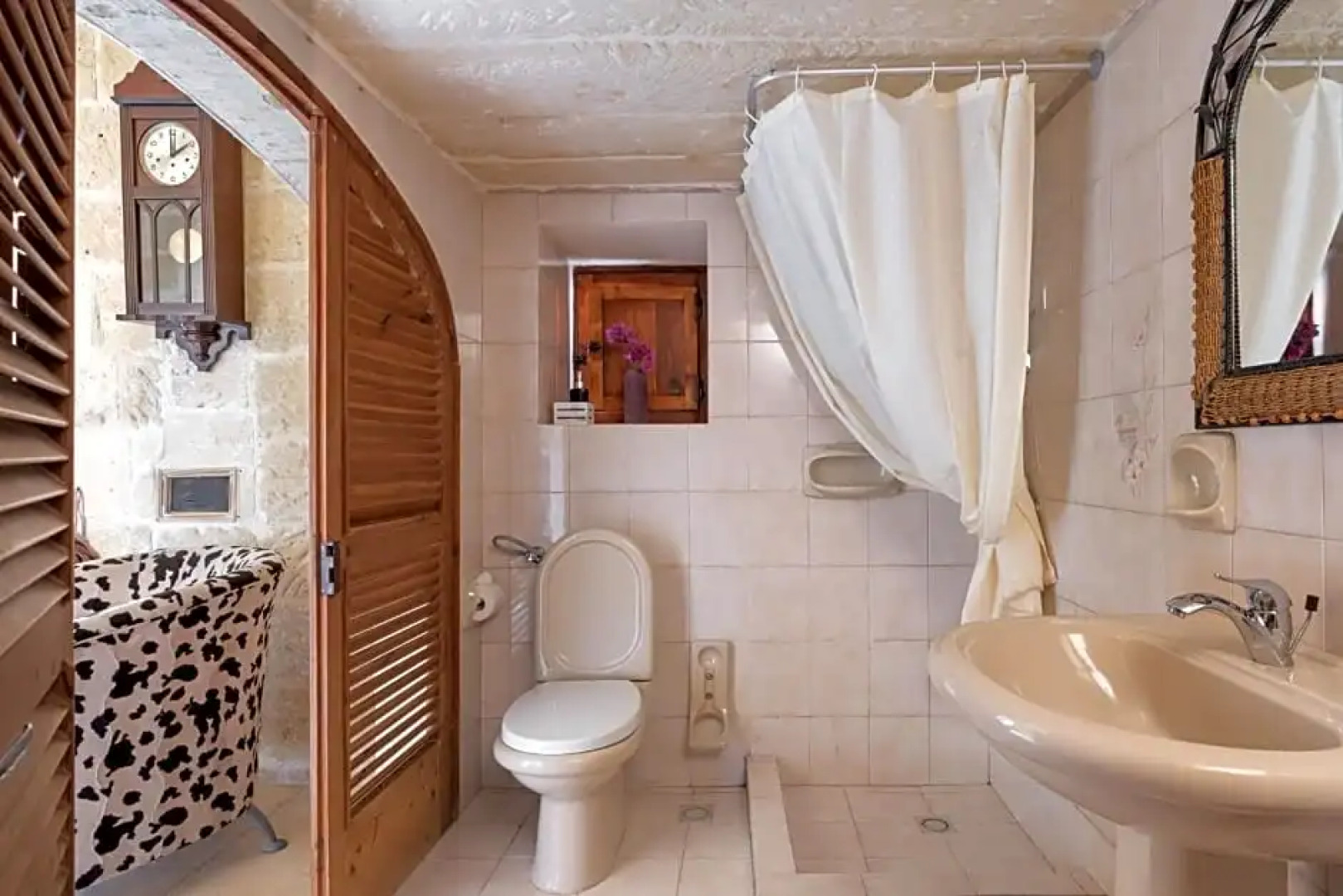 Mood Farmhouse Mythology