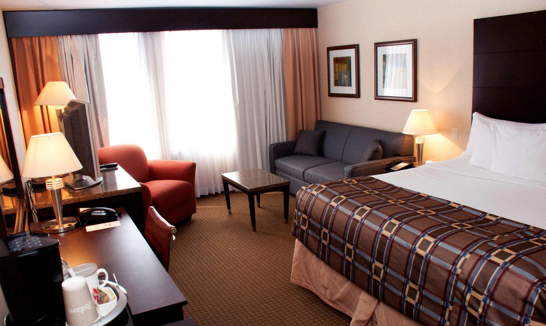 iHOTEL & Conference Center Red Deer