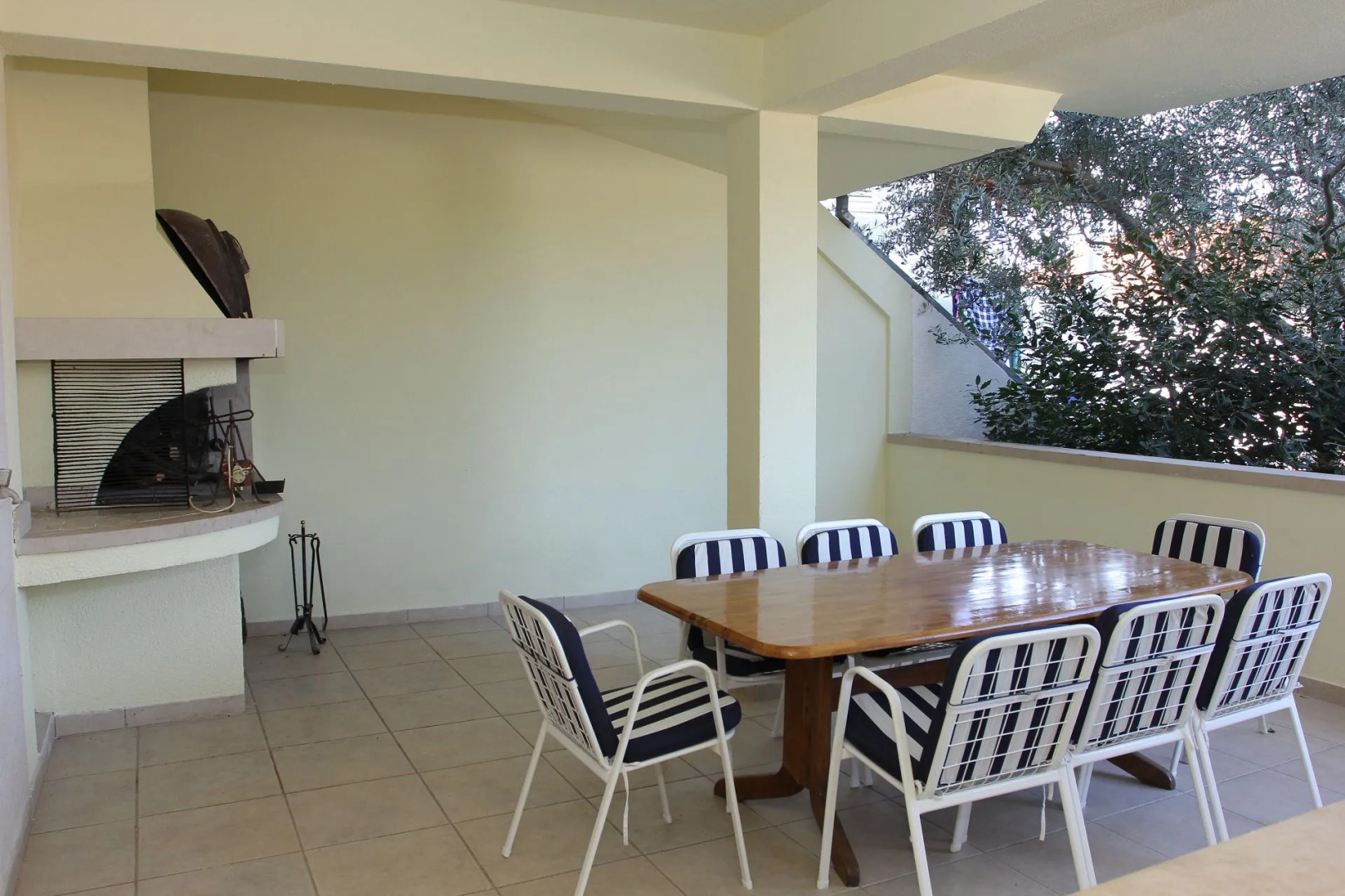 Holiday house Silvia - open pool: Supetar, Island Brac