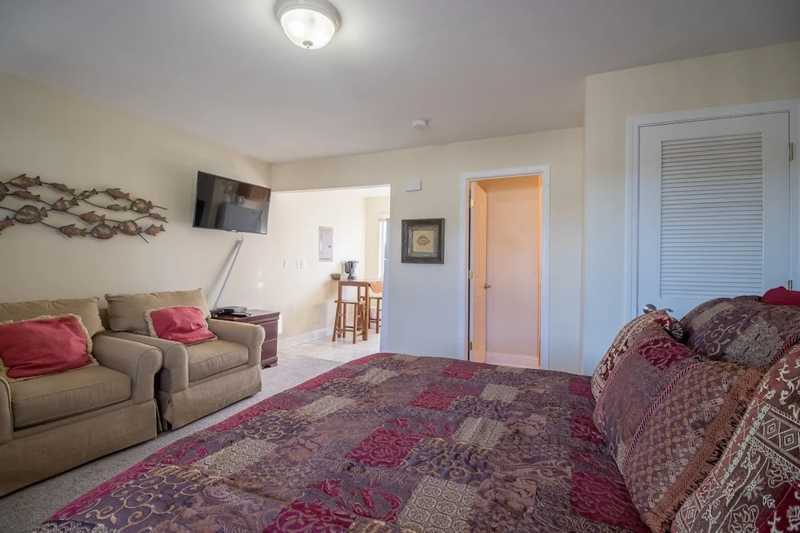 Oak Shores Studio 36