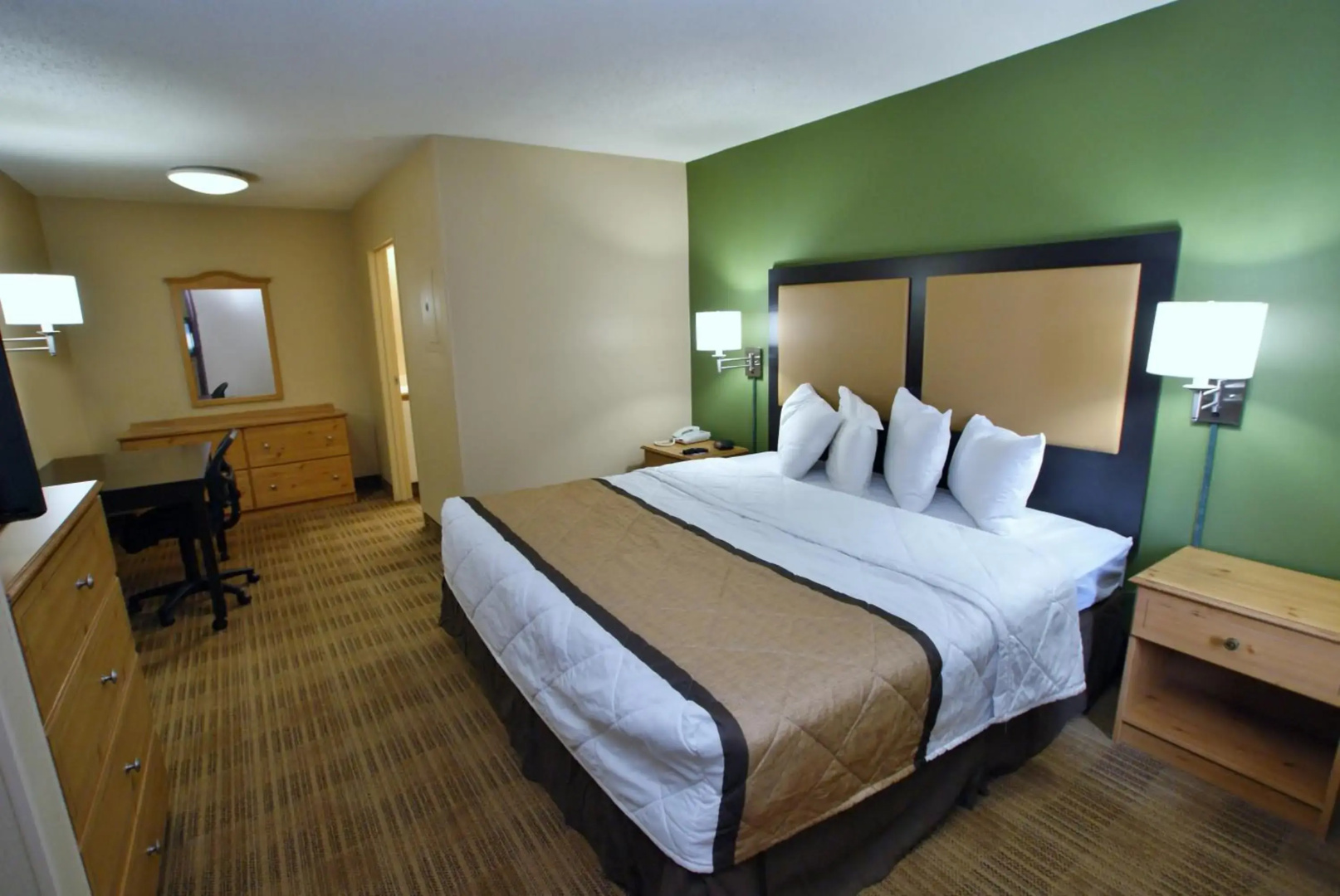 Extended Stay America Select Suites Atlanta Cumberland Mall