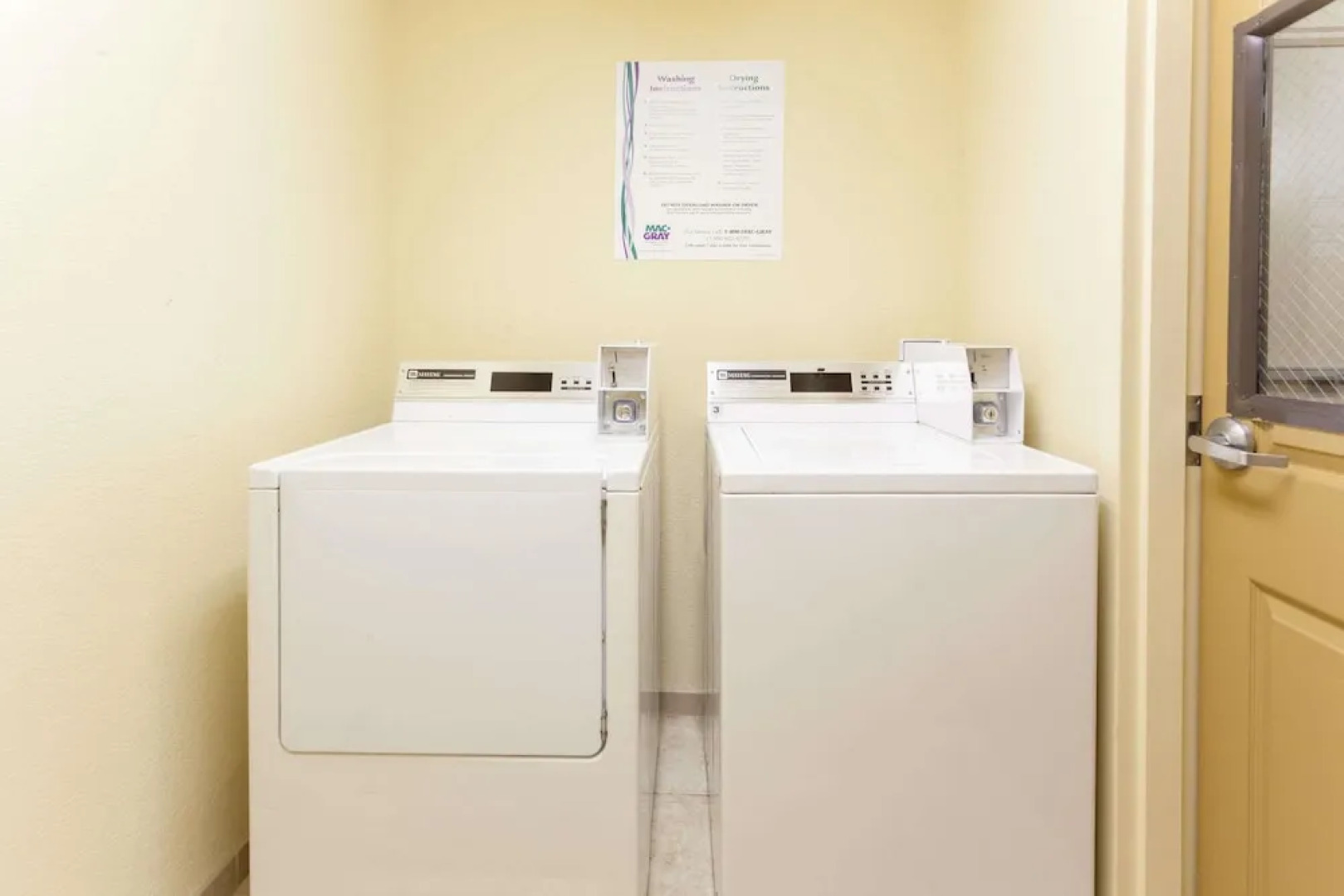 Days Inn & Suites Tucker/Northlake