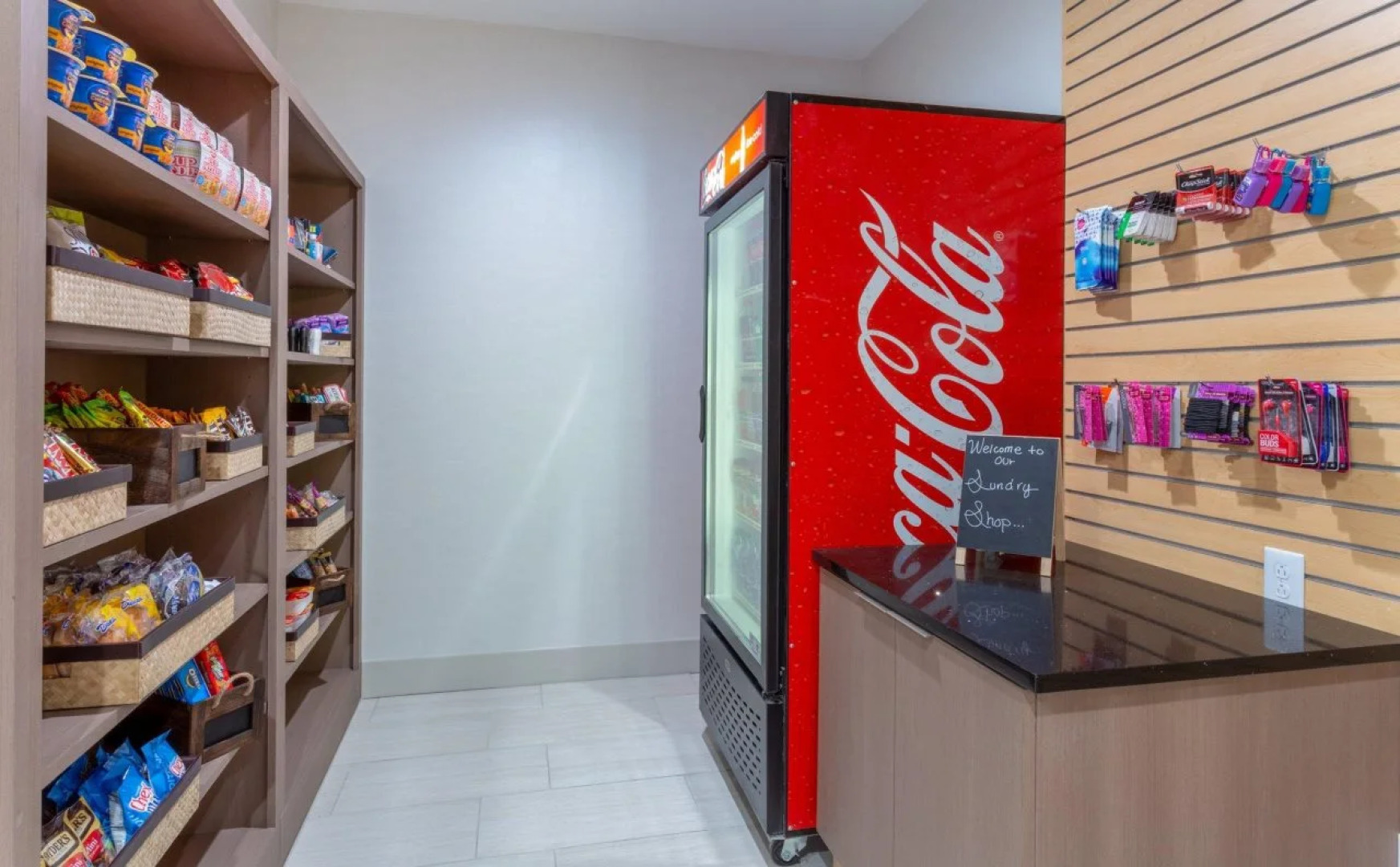 Holiday Inn Express Hotel & Suites Charlotte Arrowood by IHG