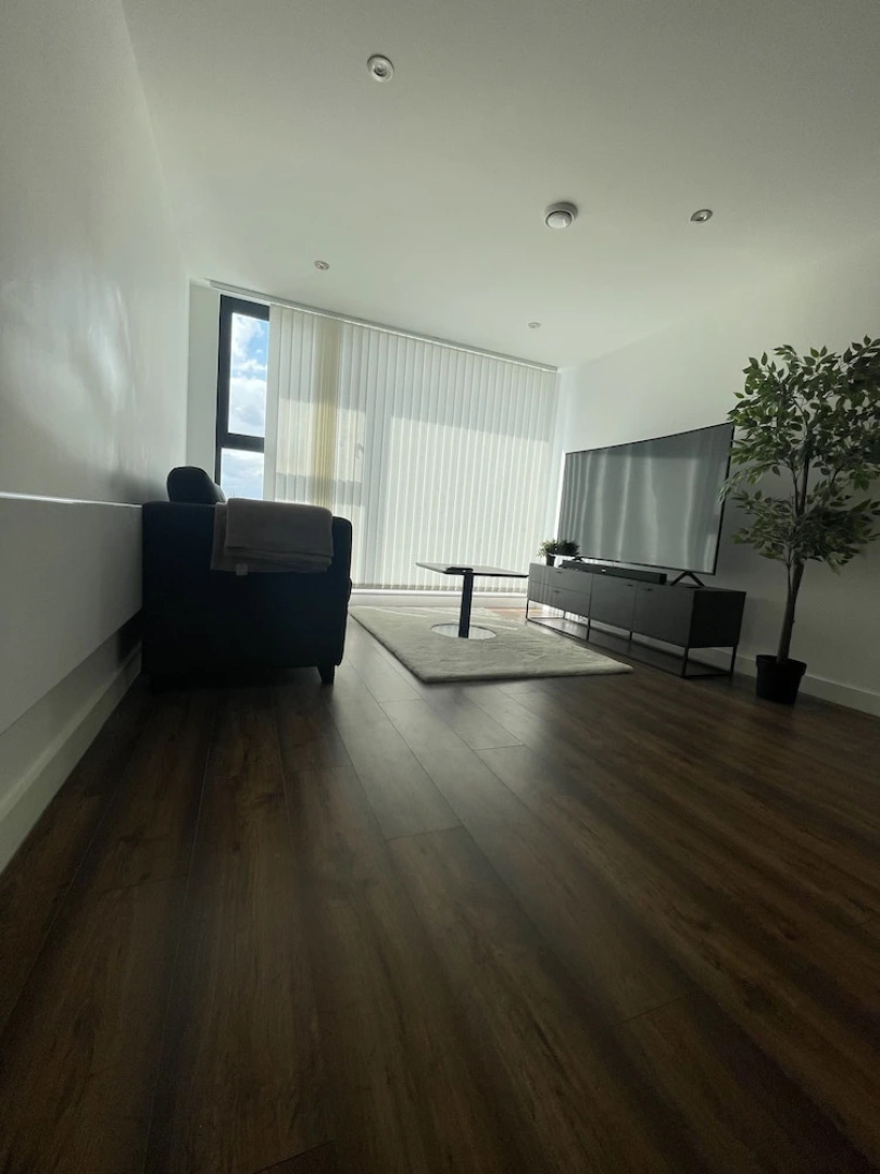 Luxury 2-bed Apartment in Manchester With Parking