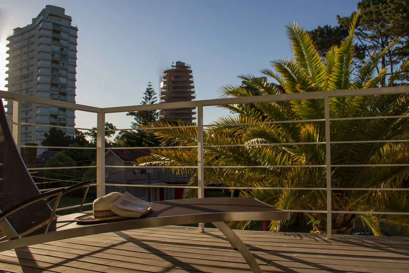 2122 Hotel Art Design