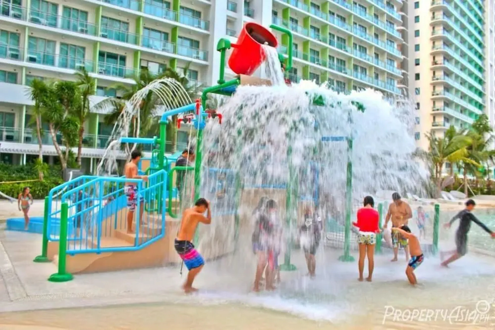 Azure Urban Resort HostedbyCes