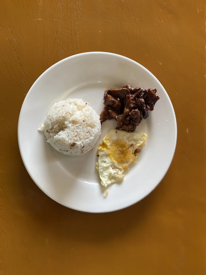 Shoreland Beach Resort by Cocotel