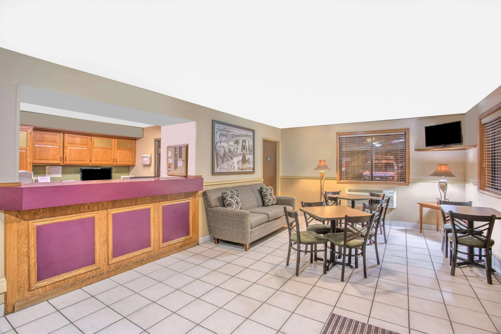 Super 8 by Wyndham Christiansburg/Blacksburg Area