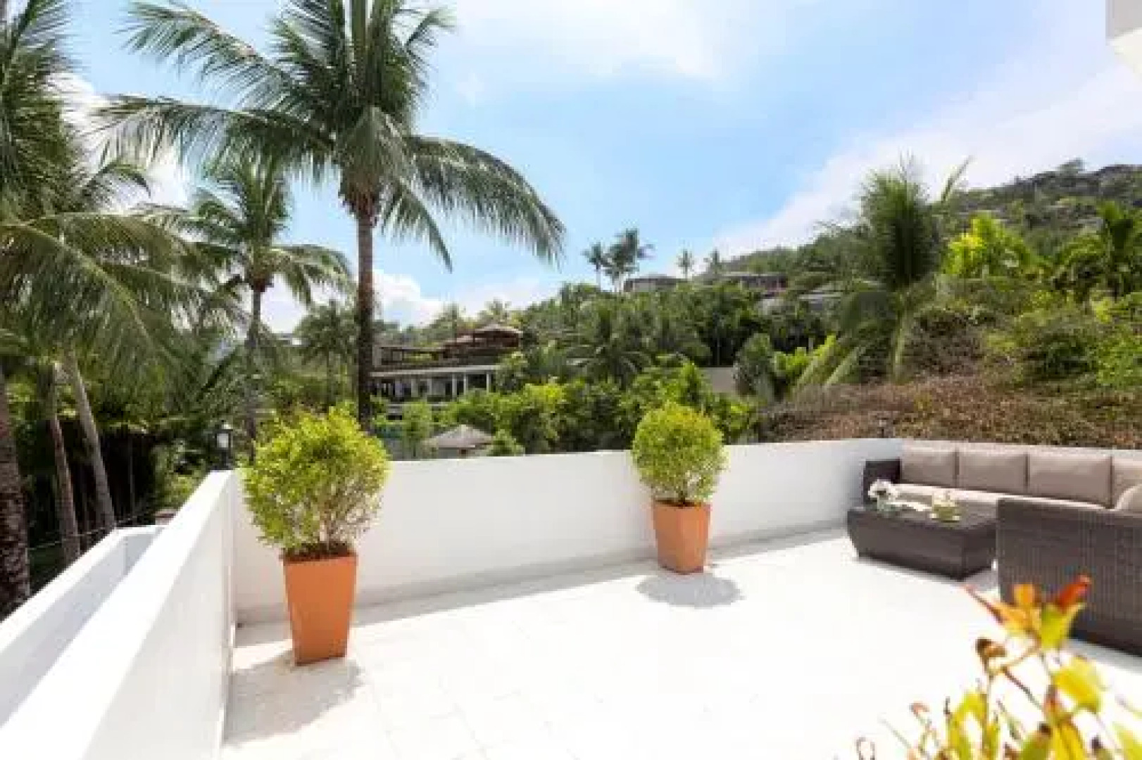 Kamala Beach House - 1 min walk to beach