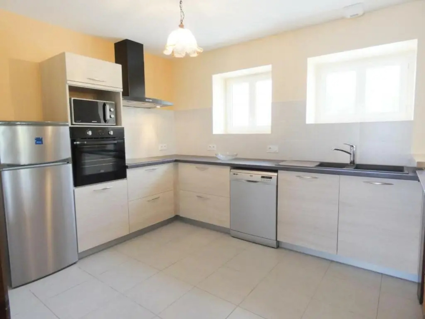 Gîte Angoumé, 3 pièces, 5 personnes - FR-1-360-499