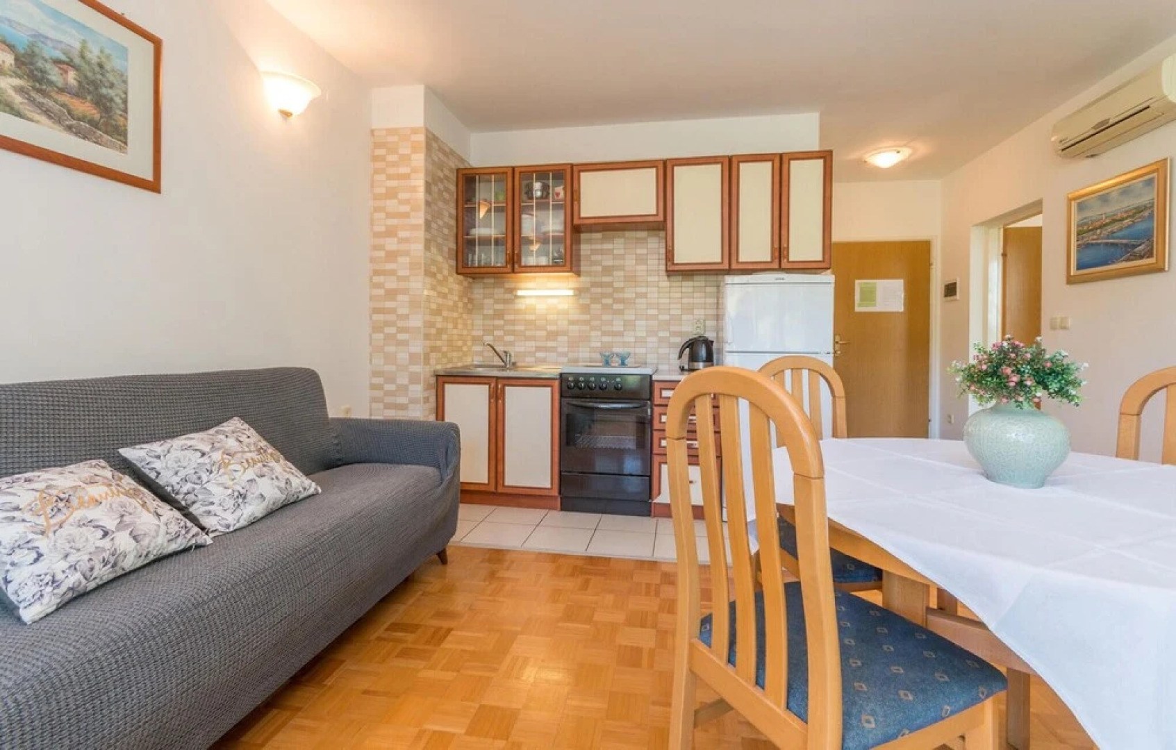 Stunning Apartment in Banj With Wifi and 2 Bedrooms