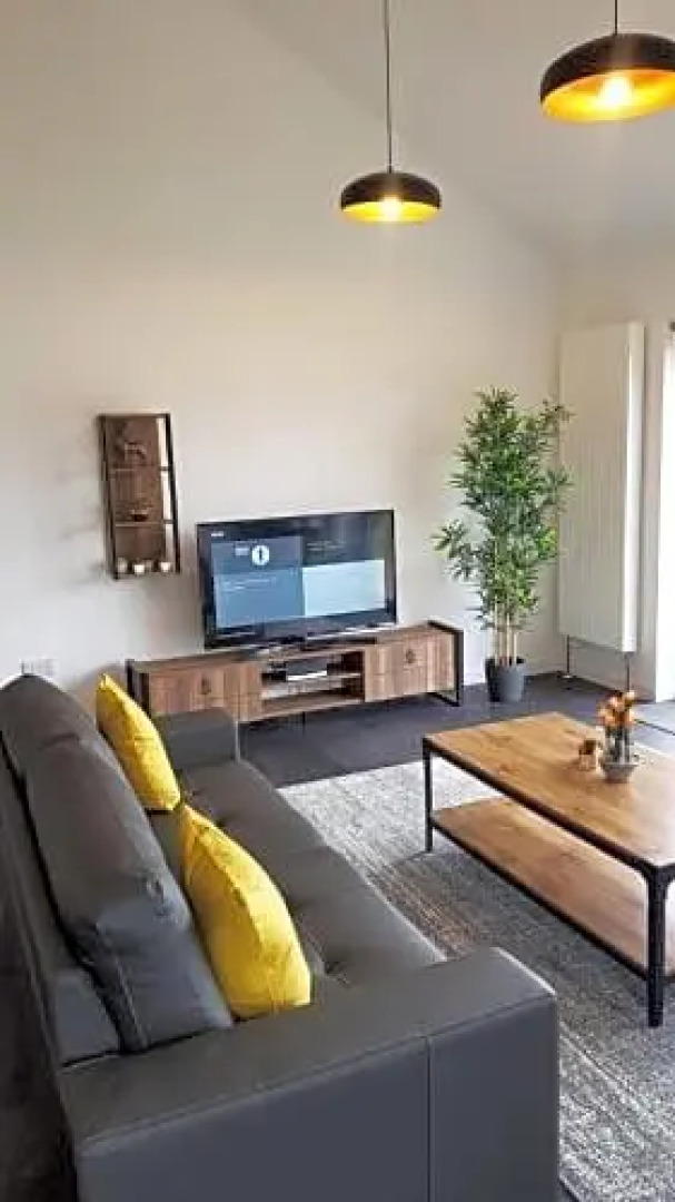 Shoreland Lodges - Holly Lodge