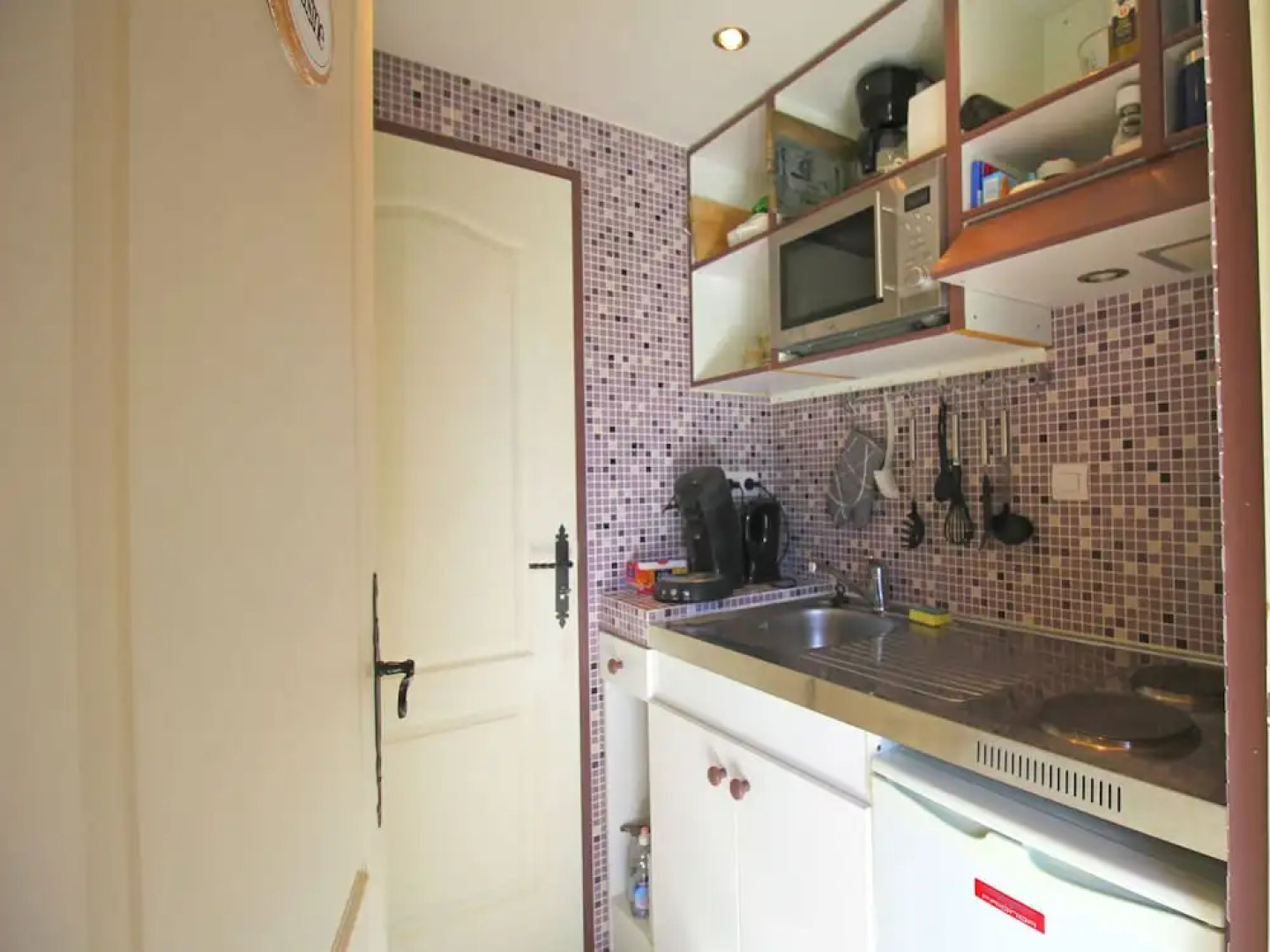 Cozy Cottage With Fenced Pool, in a Quiet Area and 30 km From the Mont Ventoux