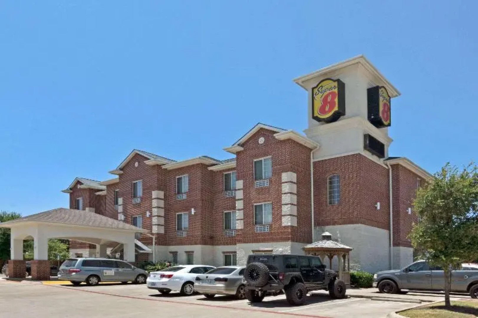 Super 8 by Wyndham Austin Airport South