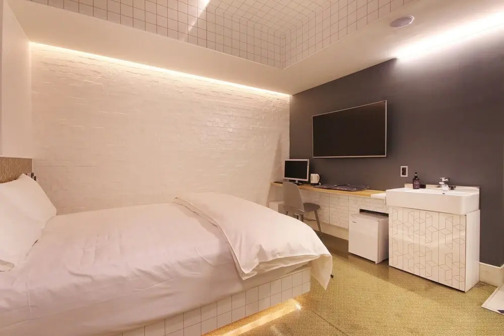 Daegu Duryu Hotel Temperature