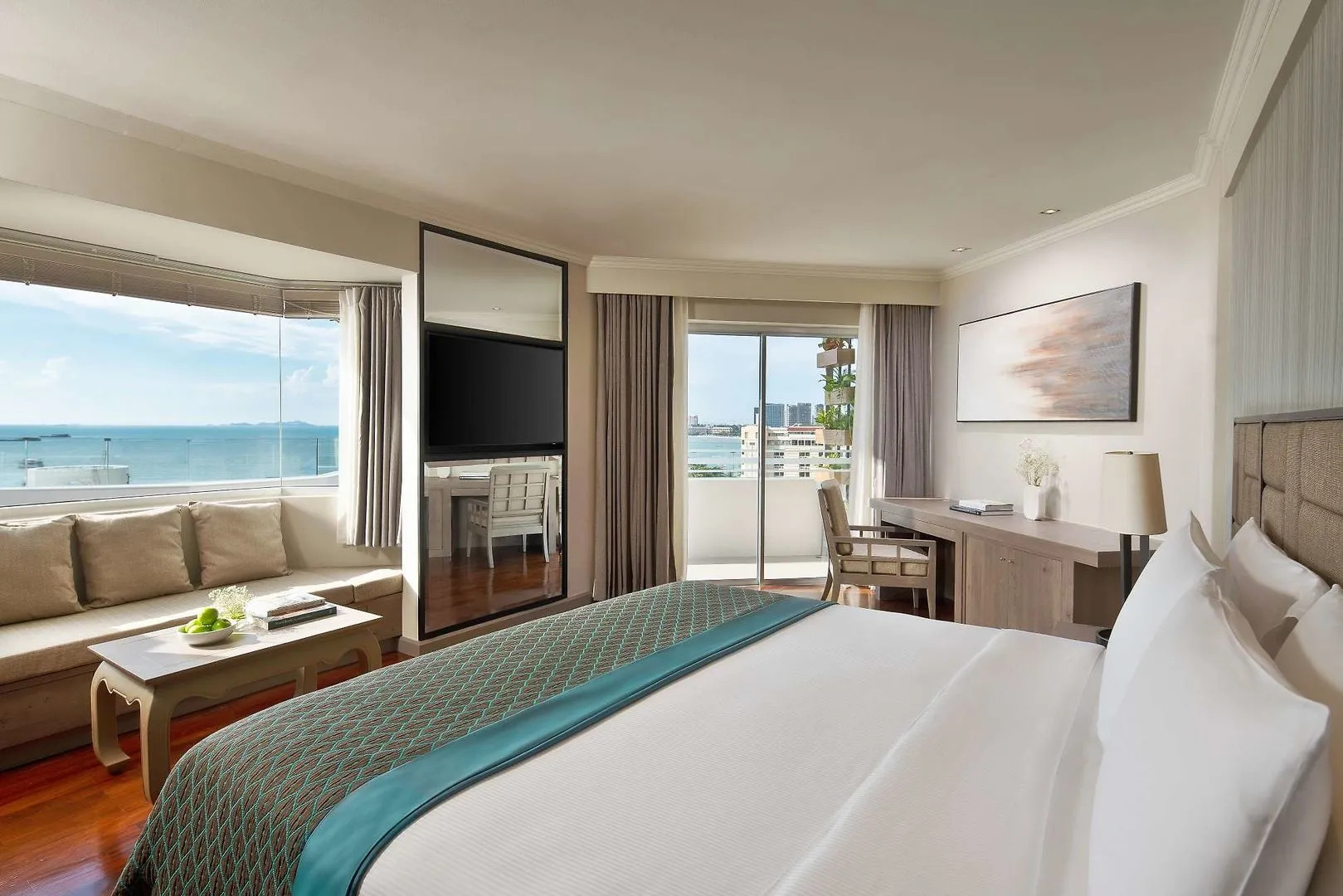 Avani Pattaya Resort