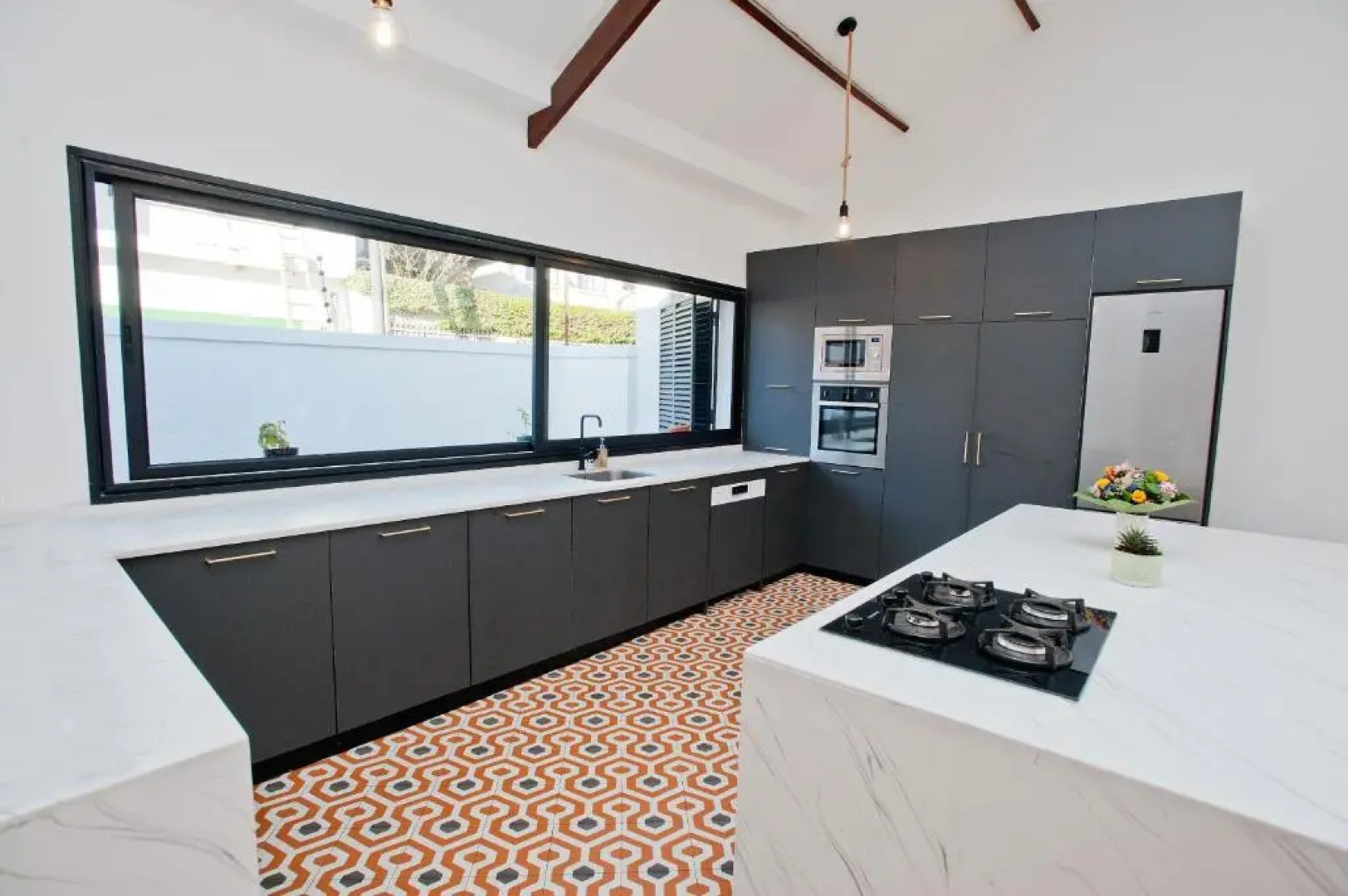 Joyau secret # Jardin # Piscine # prox centre ville