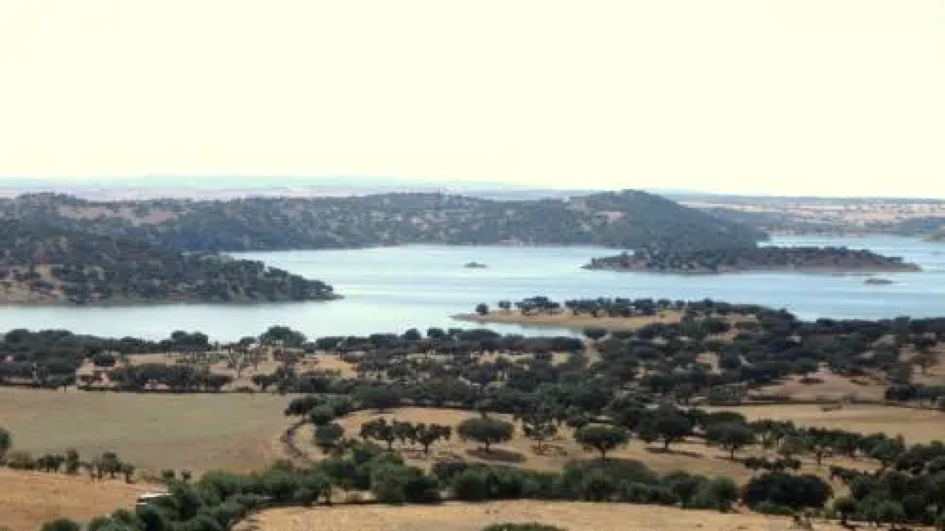 Casa dos Vizinhos - Casas de Taipa