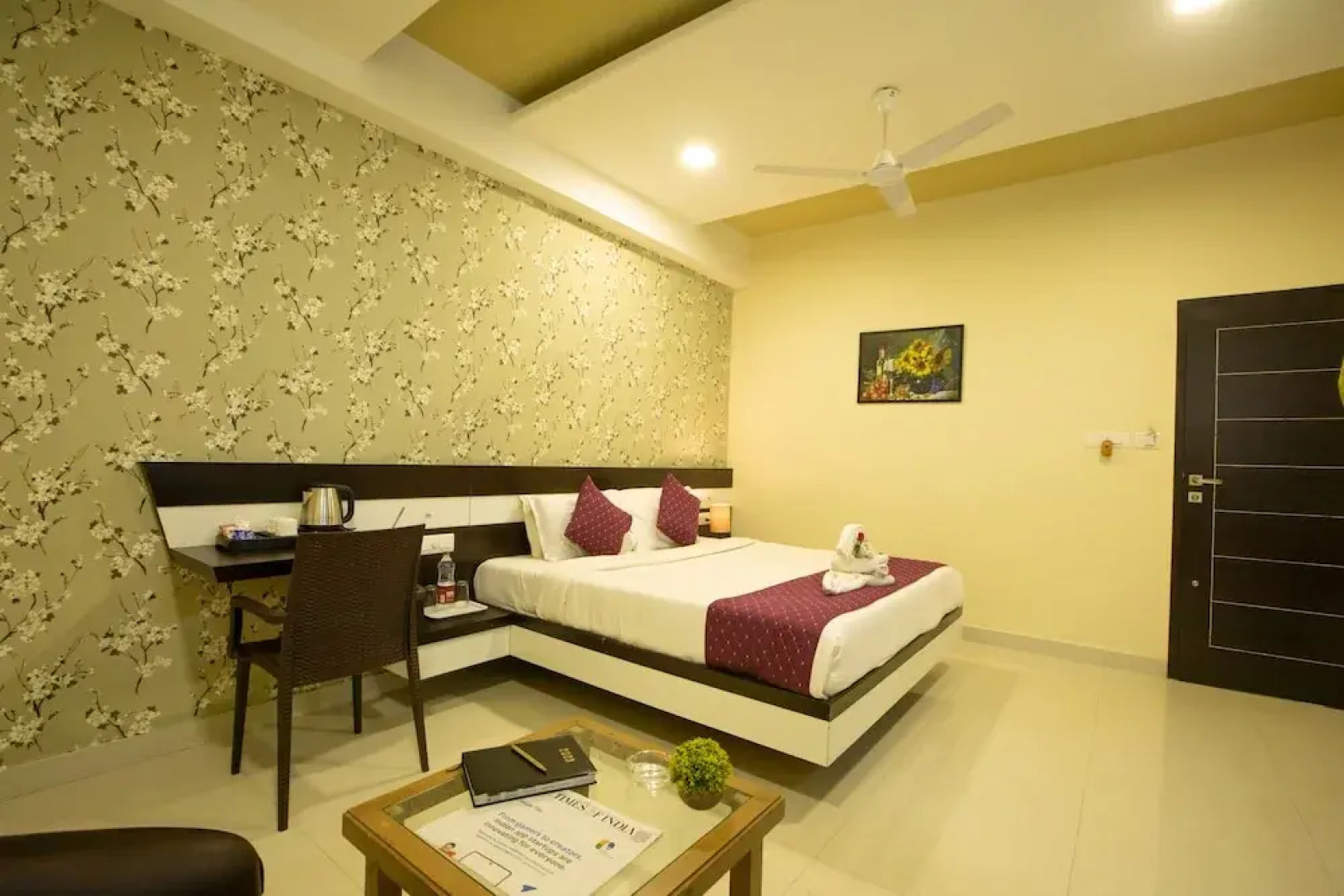 Hotel R K Renaissance