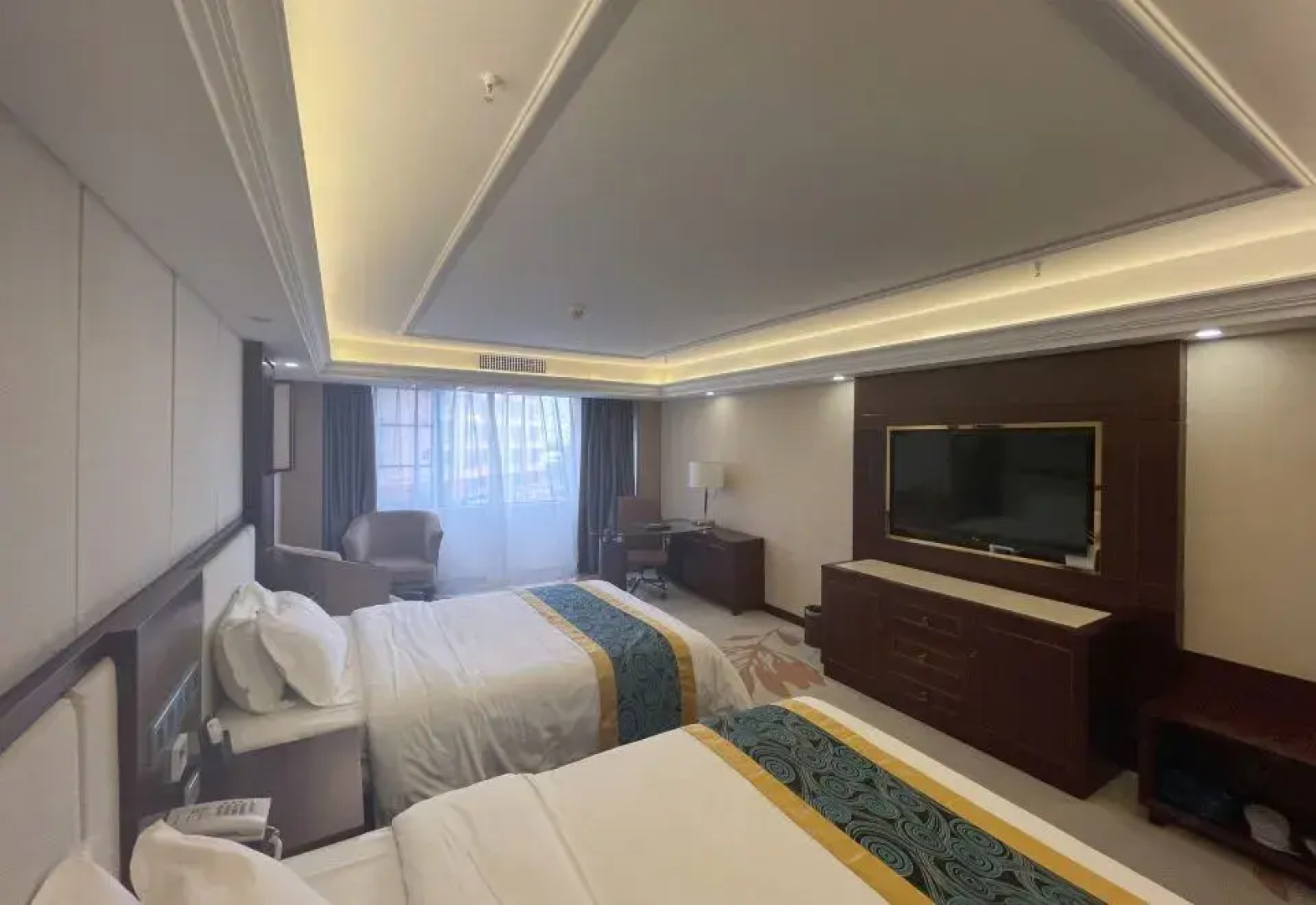 Mengzi Bodun Hotel