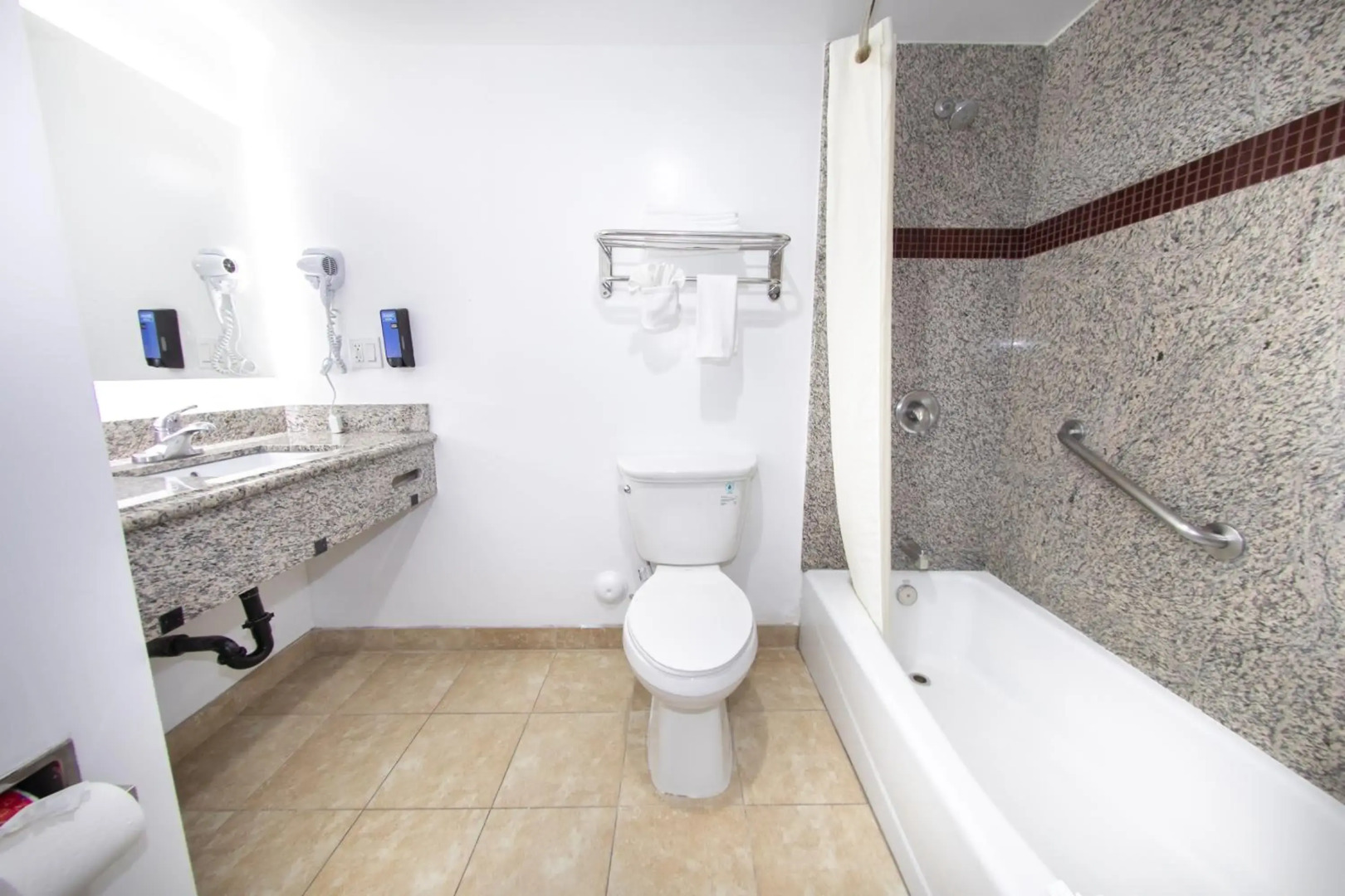 Rodeway Inn & Suites