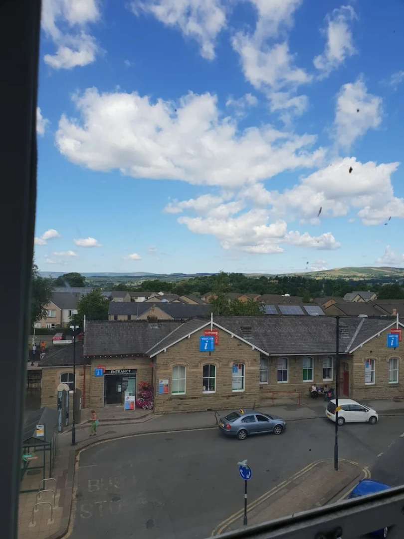 The Station Bar Grill and Rooms