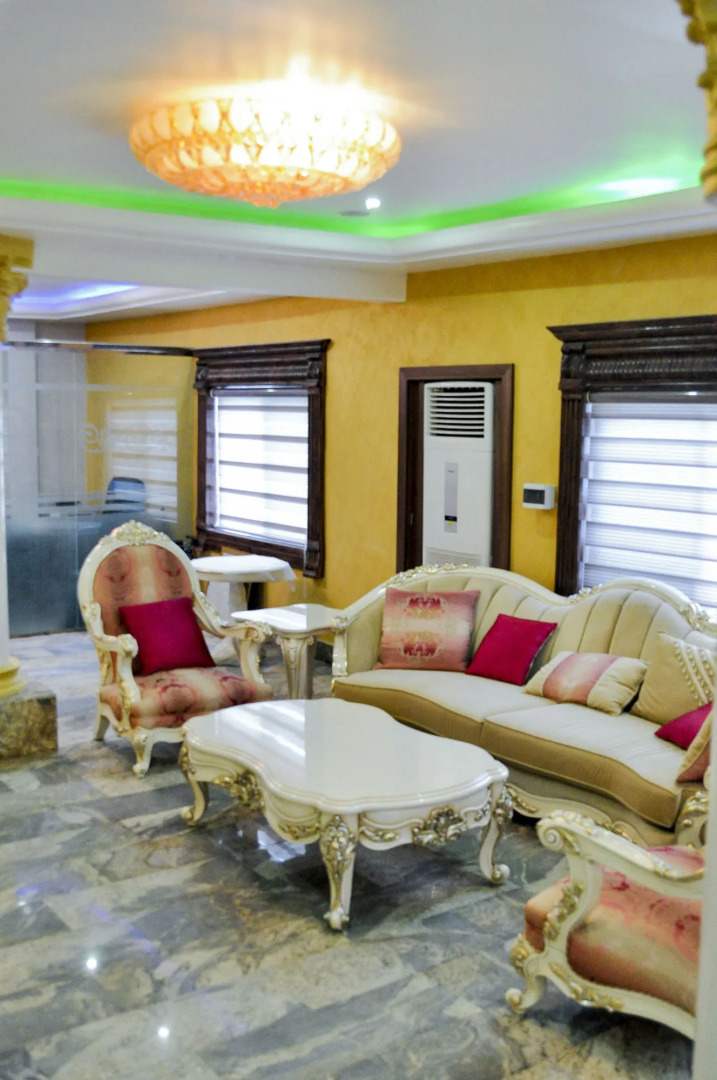 Fritz Apartments and Suites