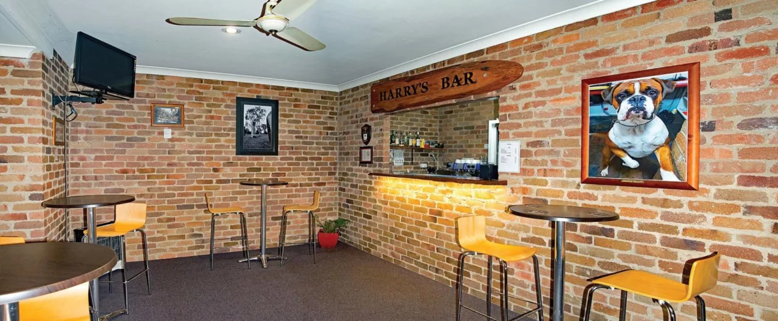 Rest Point Motor Inn