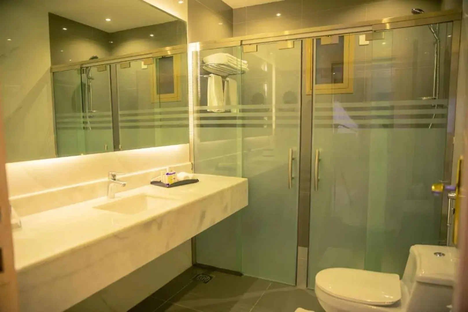 Swiss International  Hotel Villas Unaizah Al Qassim