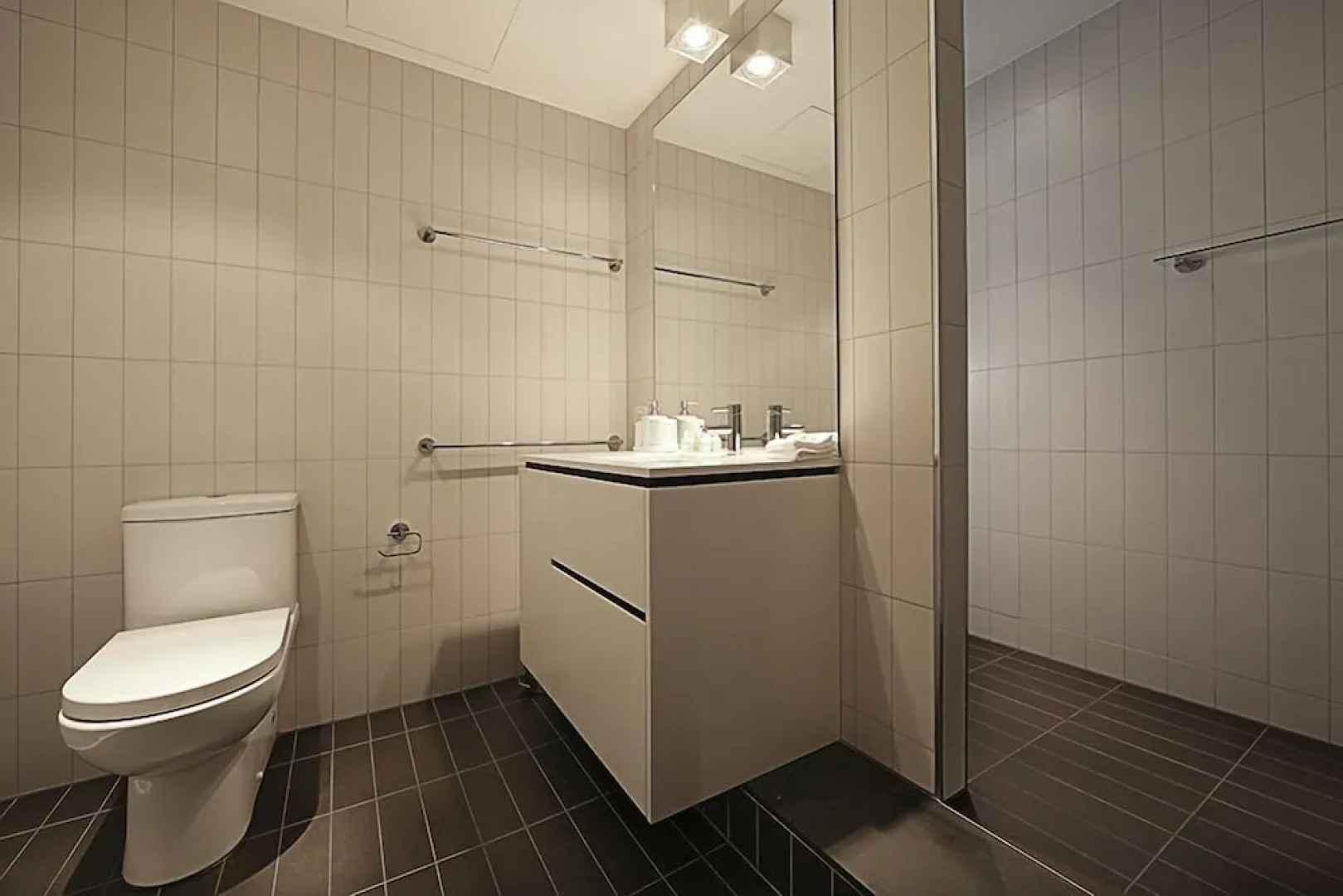 Accommodate Canberra - Dockside