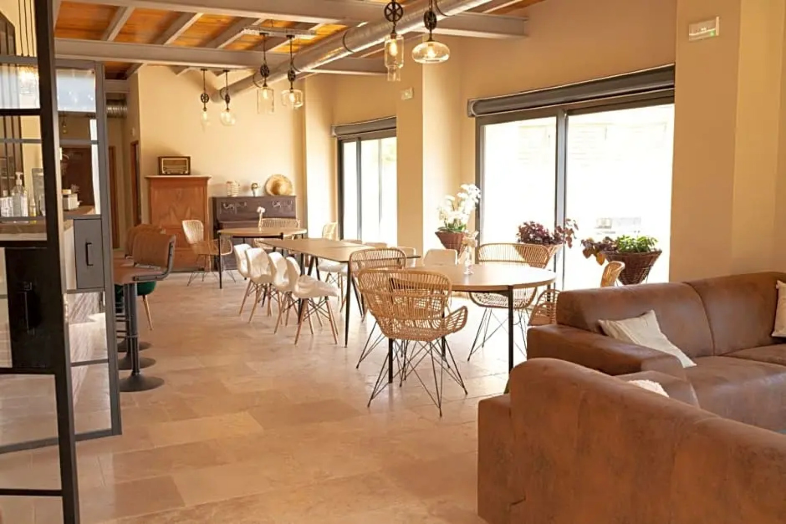 Domaine Des Jammetous - Hotel And Yoga Retreat Center