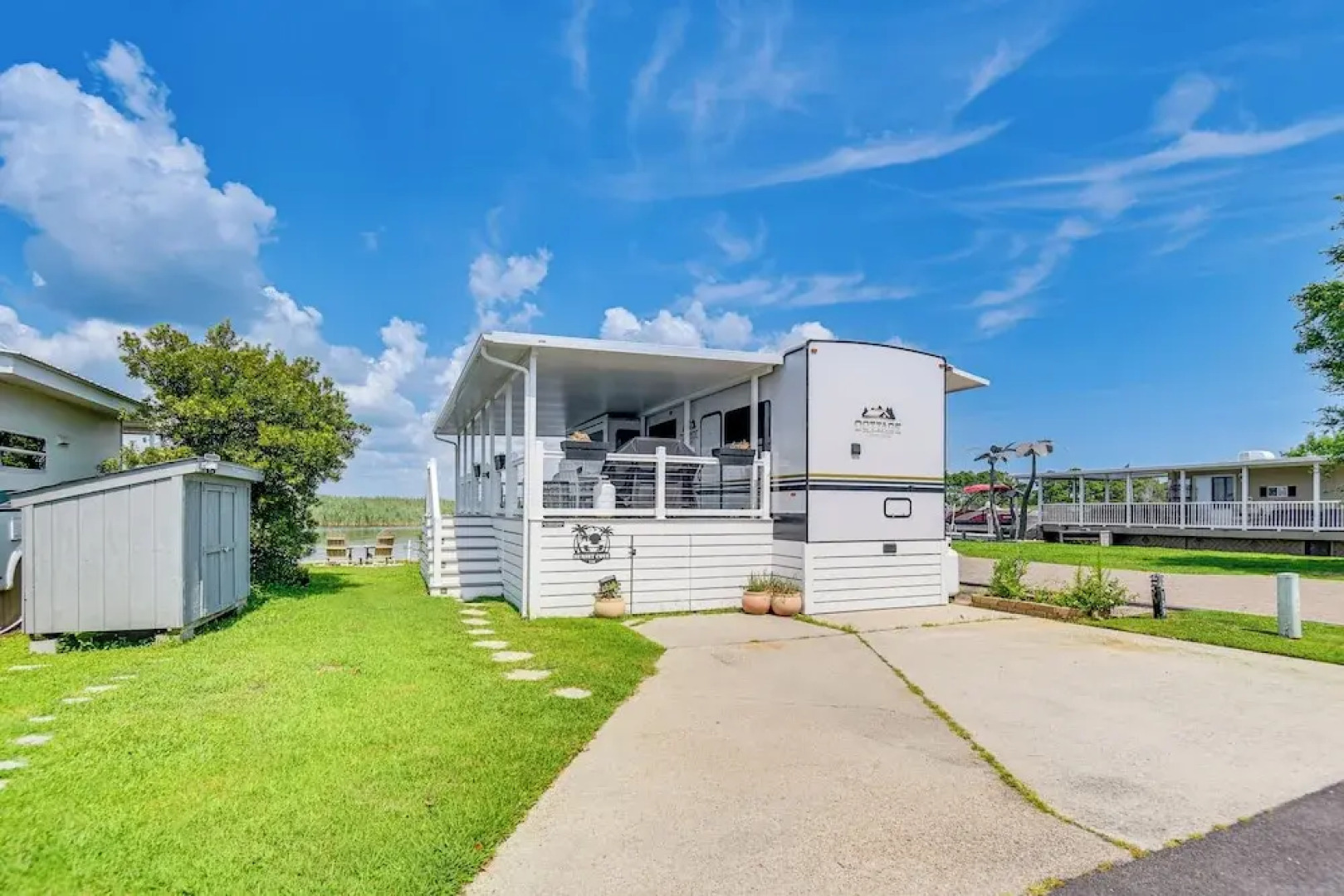 Pools, Boat Ramp & More: Cottage in Virginia Beach