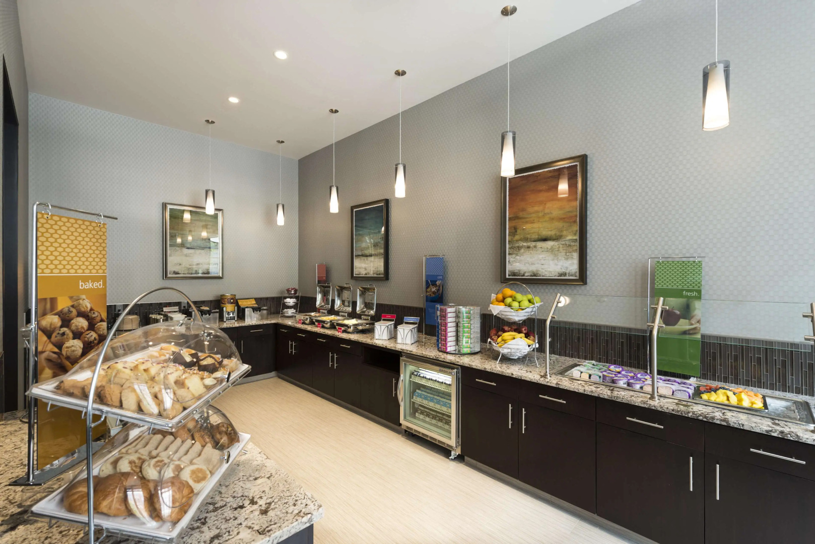 Hampton Inn & Suites Portsmouth Downtown