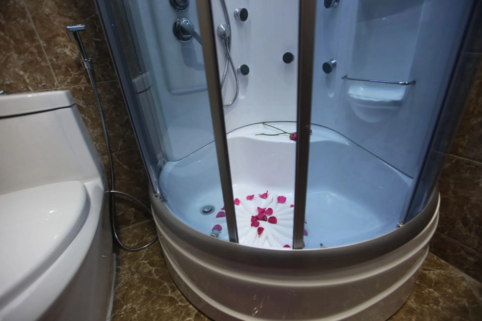 Tirar International Hotel