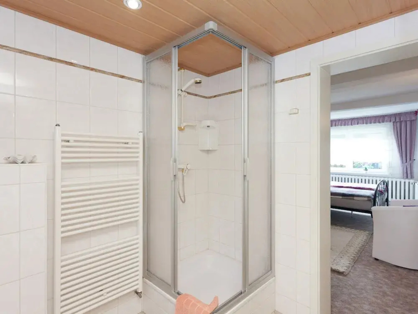 Apartment in Thuringian Forest With Garden