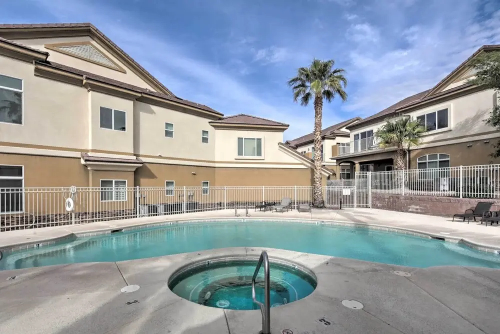 Desert Condo w/ Pool ~ 3 Miles to Colorado River!