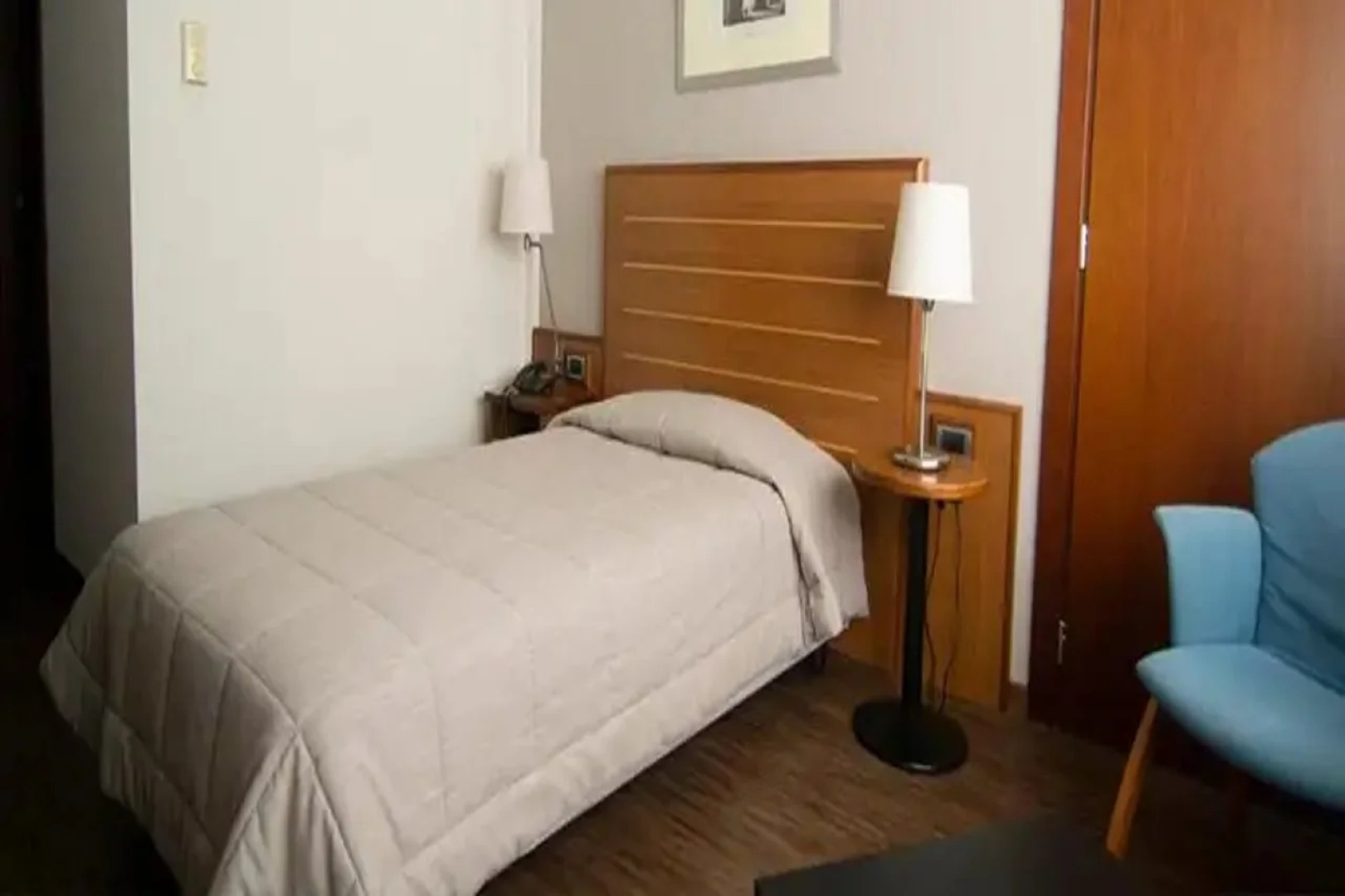 Отель B&B Cuneo Cristal