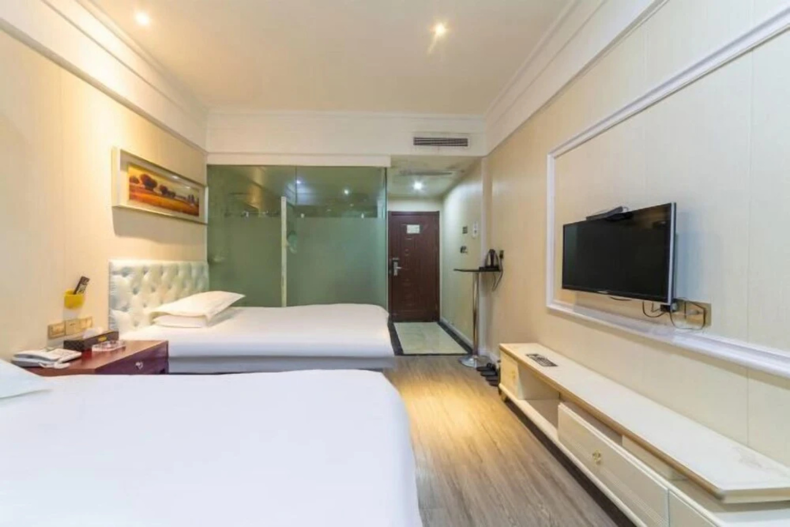 8090 Boutique Hotel